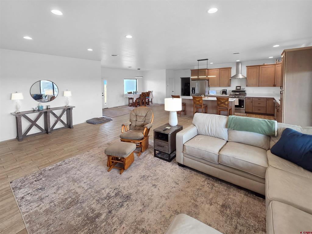 18661 Road 22.6