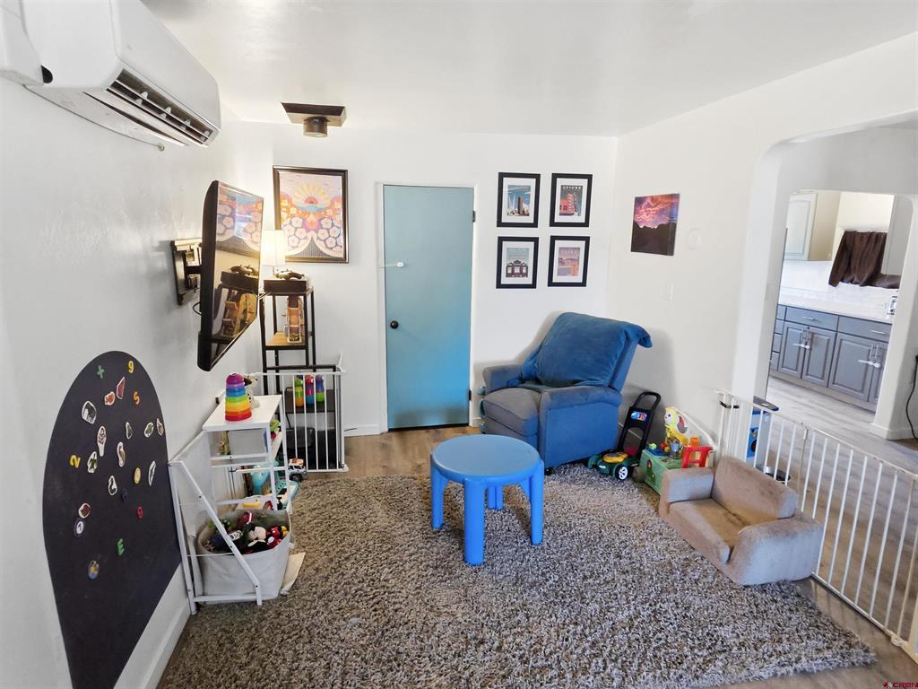 715 Canyon Drive