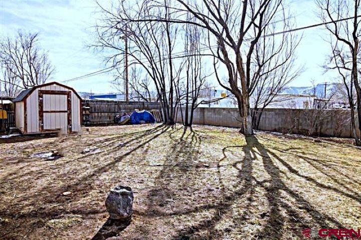 715 Canyon Drive