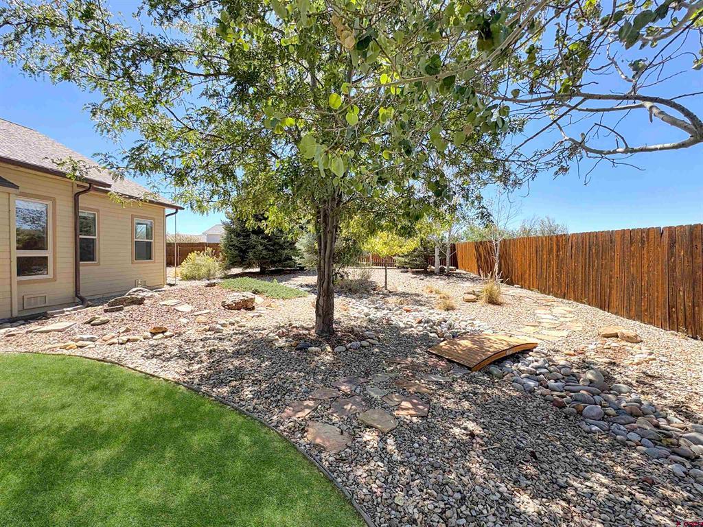 1521 Cochita Drive