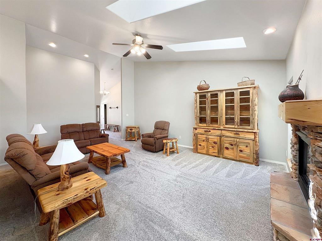 1521 Cochita Drive