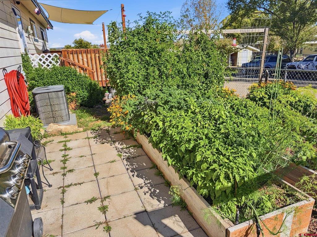 1422 Mesa Verde Street
