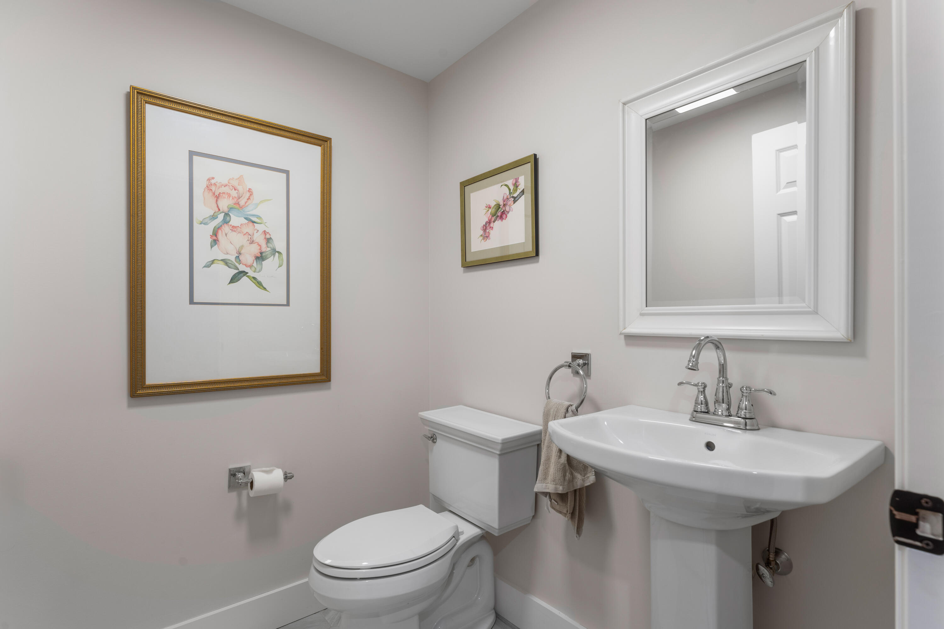 4 Baltusrol Circle
