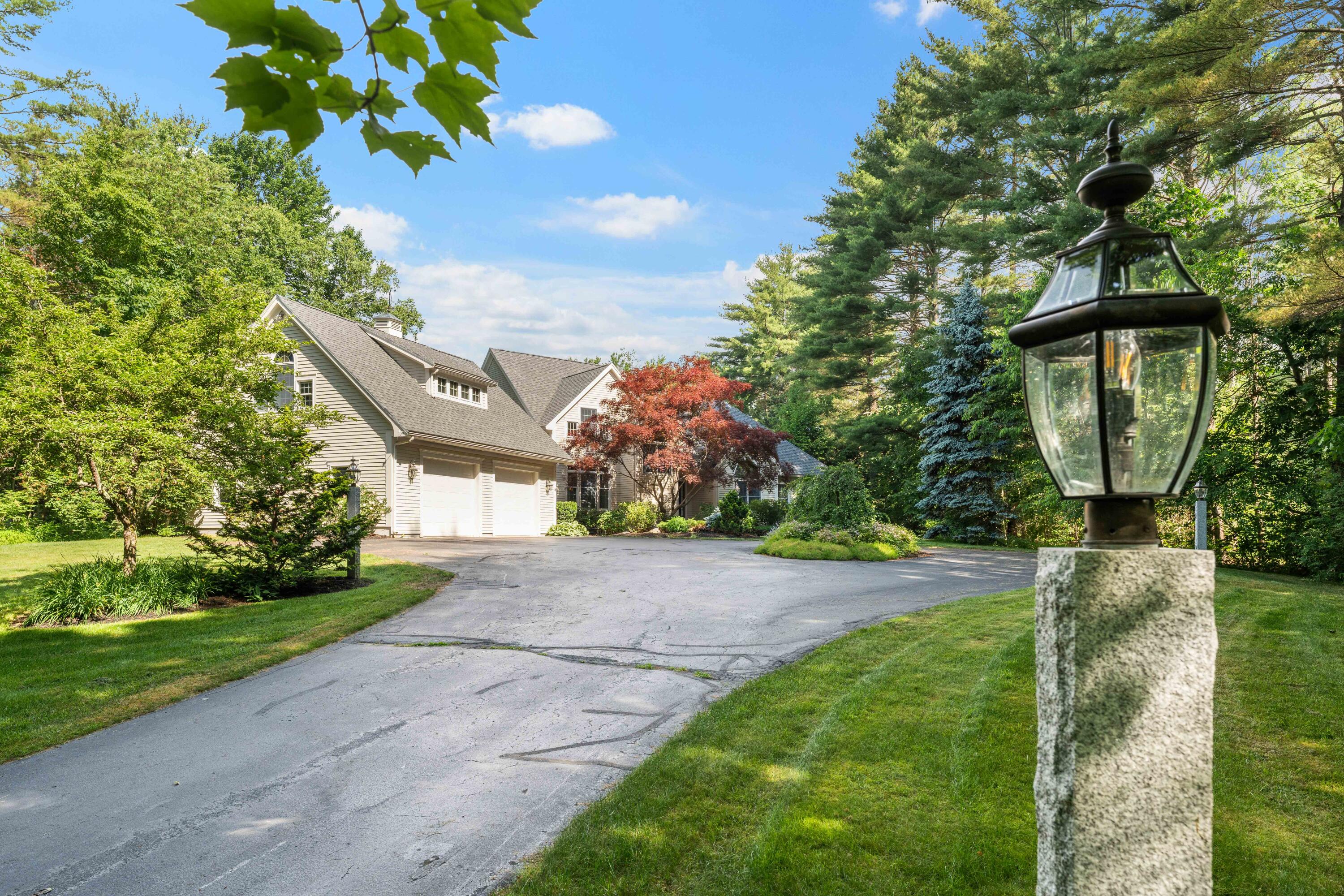 4 Baltusrol Circle