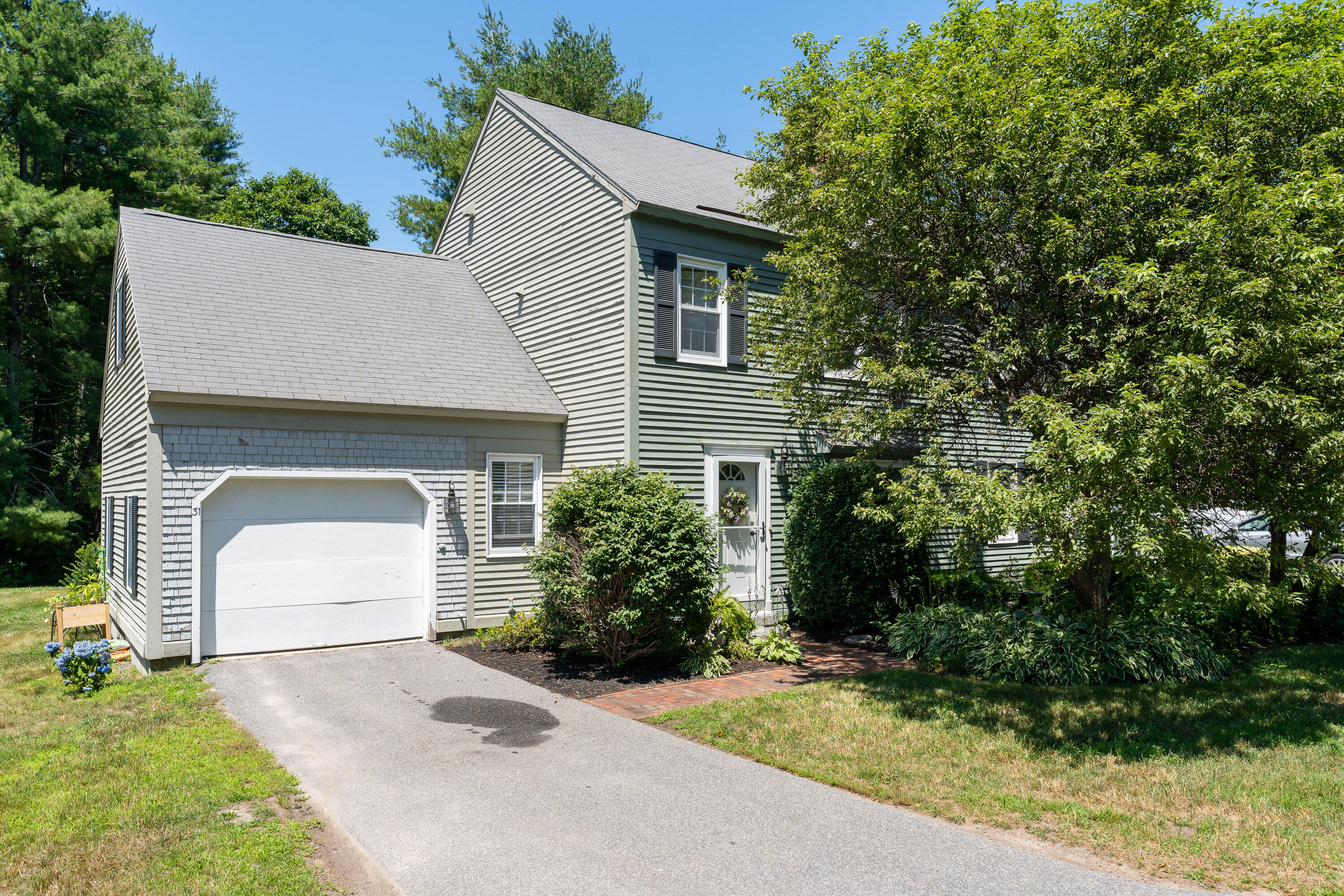 31 Wisteria Way, 31