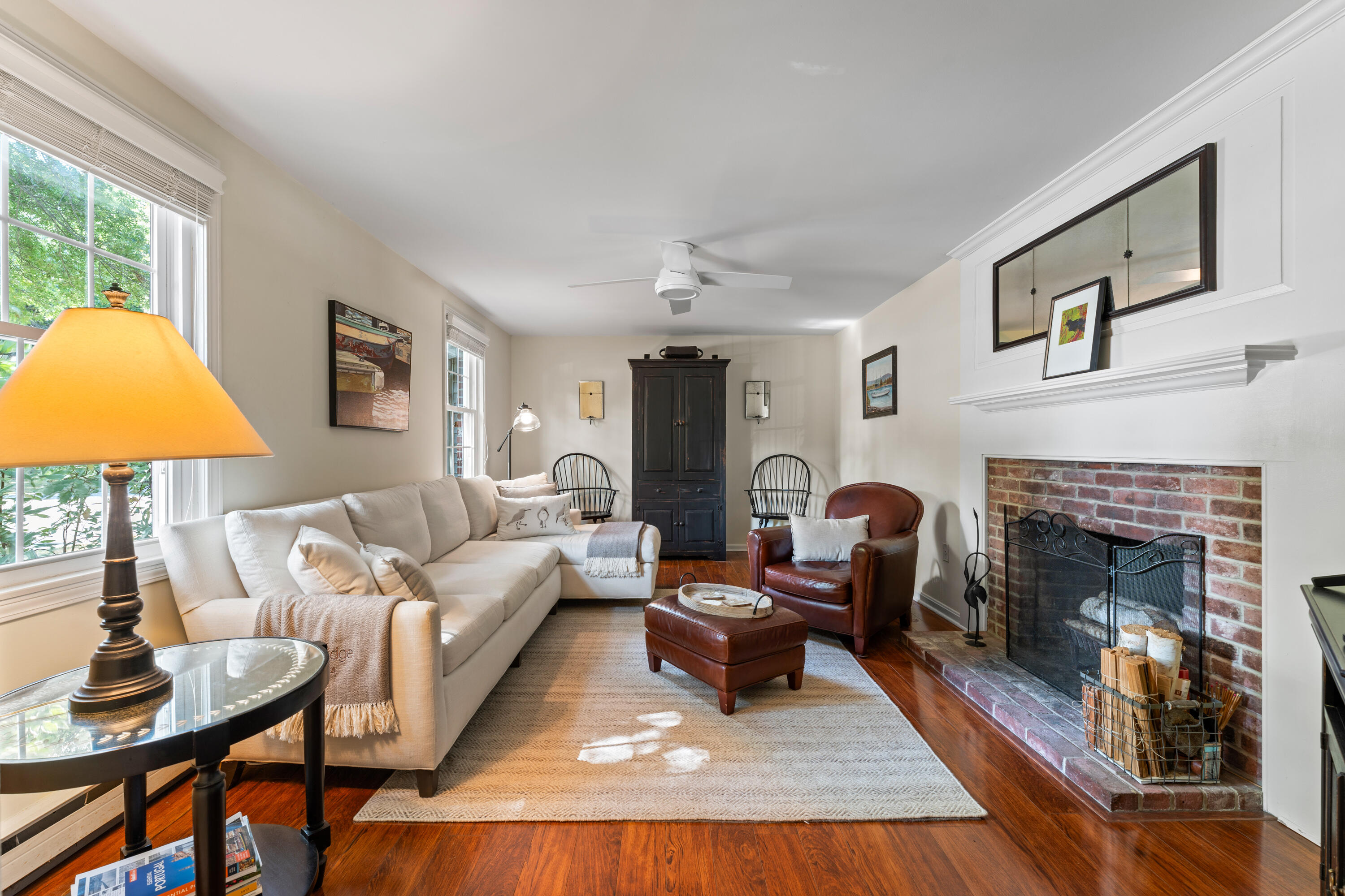 33 Arrowwood Court, 33