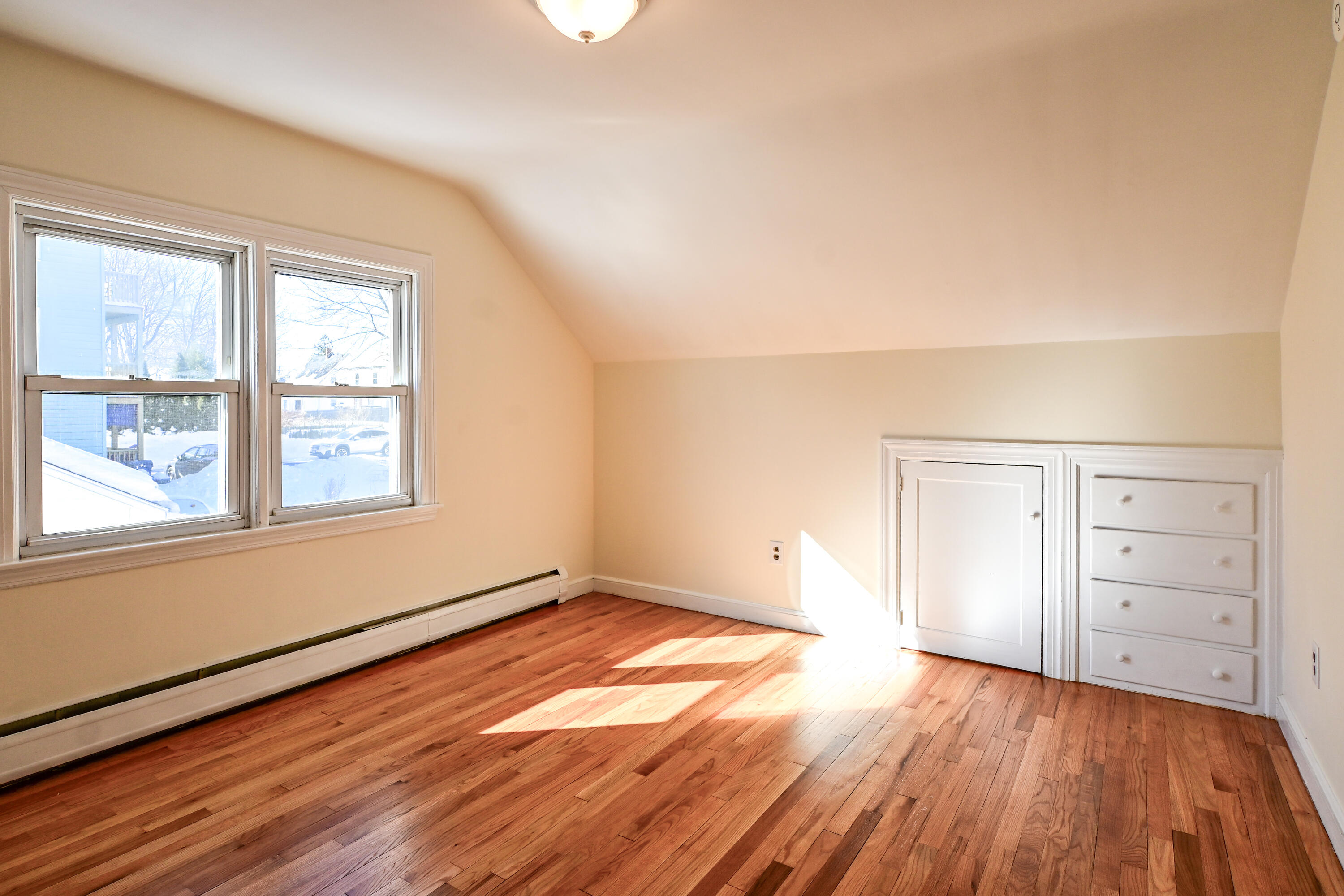 104 Whitney Avenue