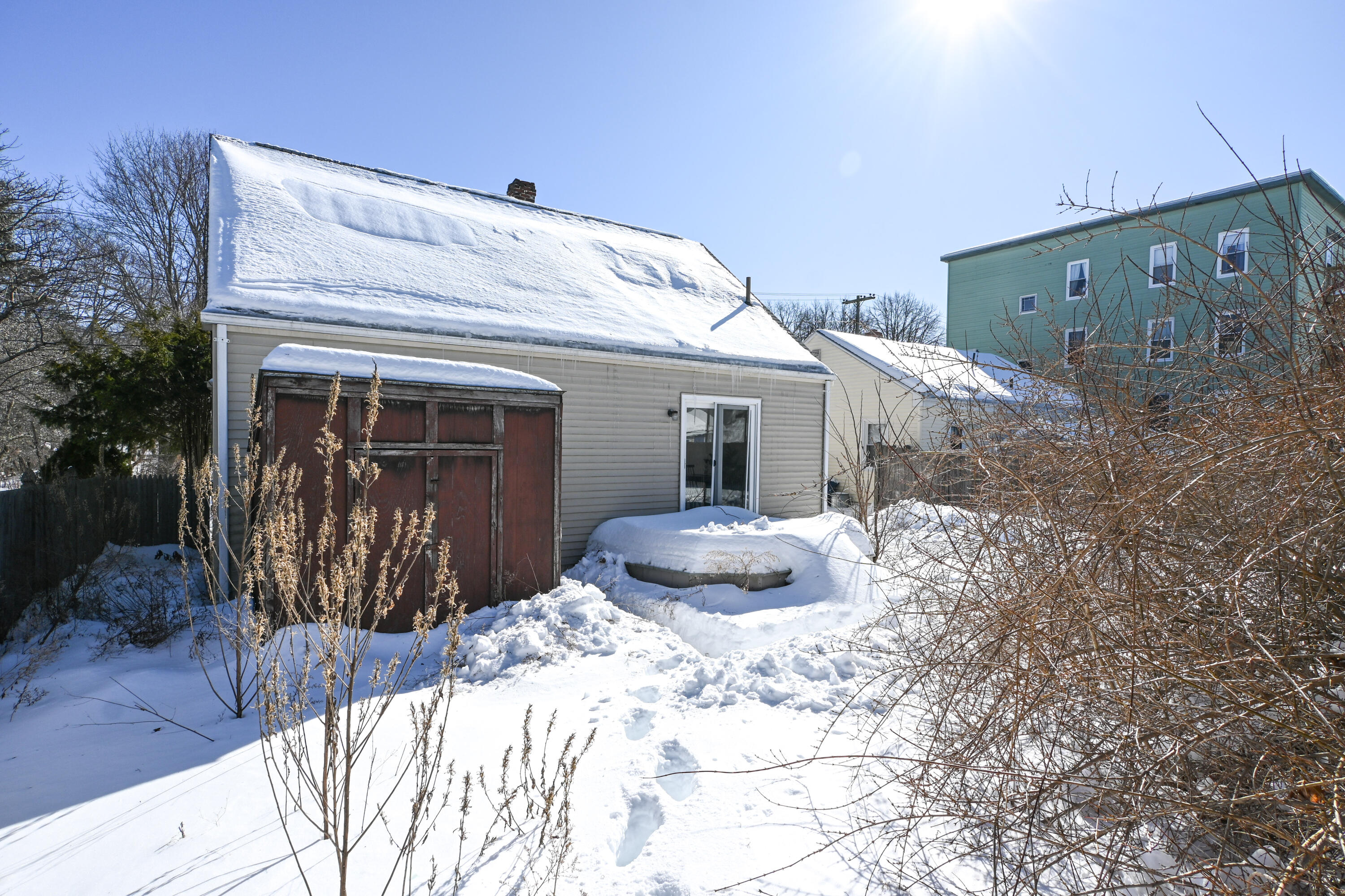 104 Whitney Avenue