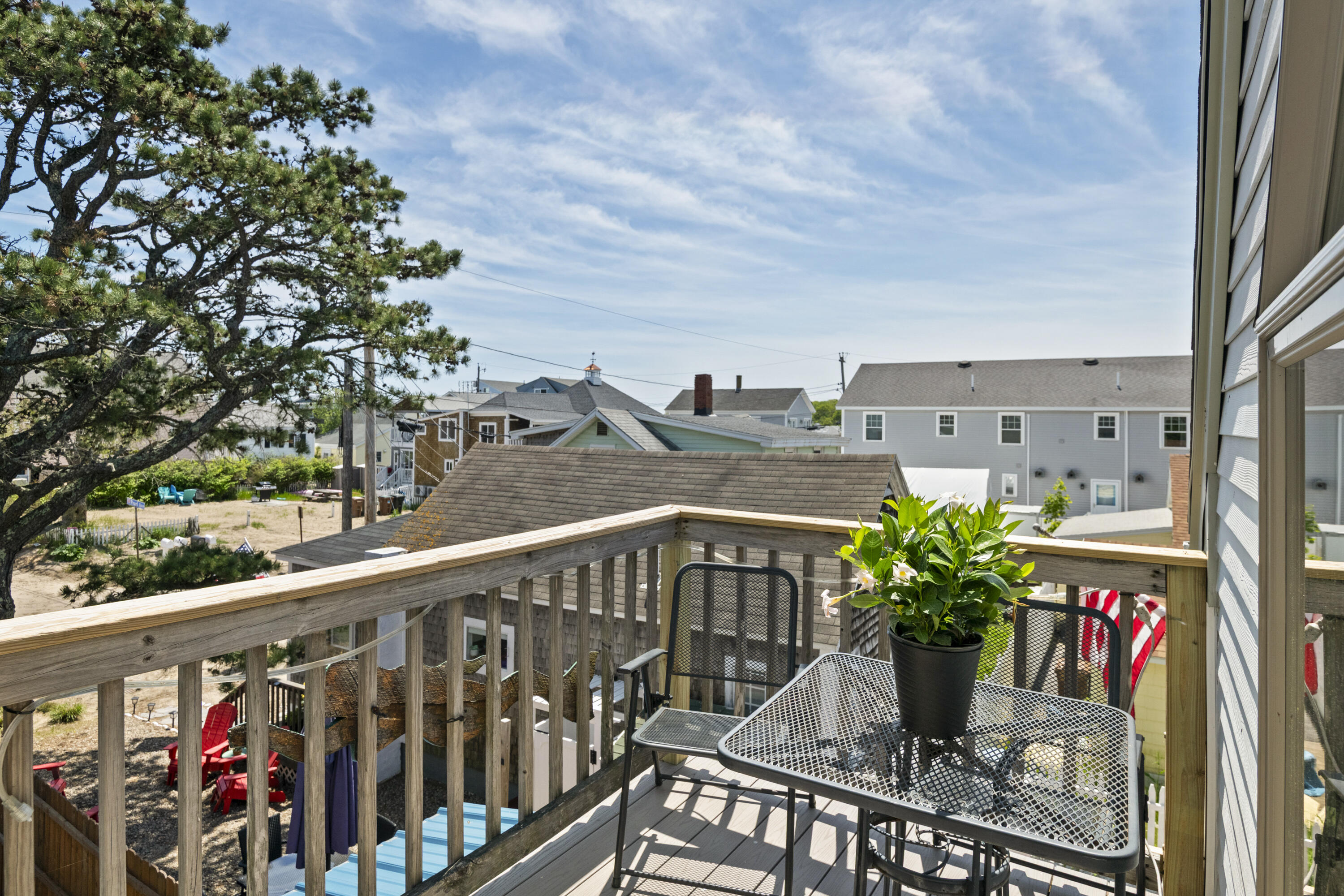 23 North Avenue, 23