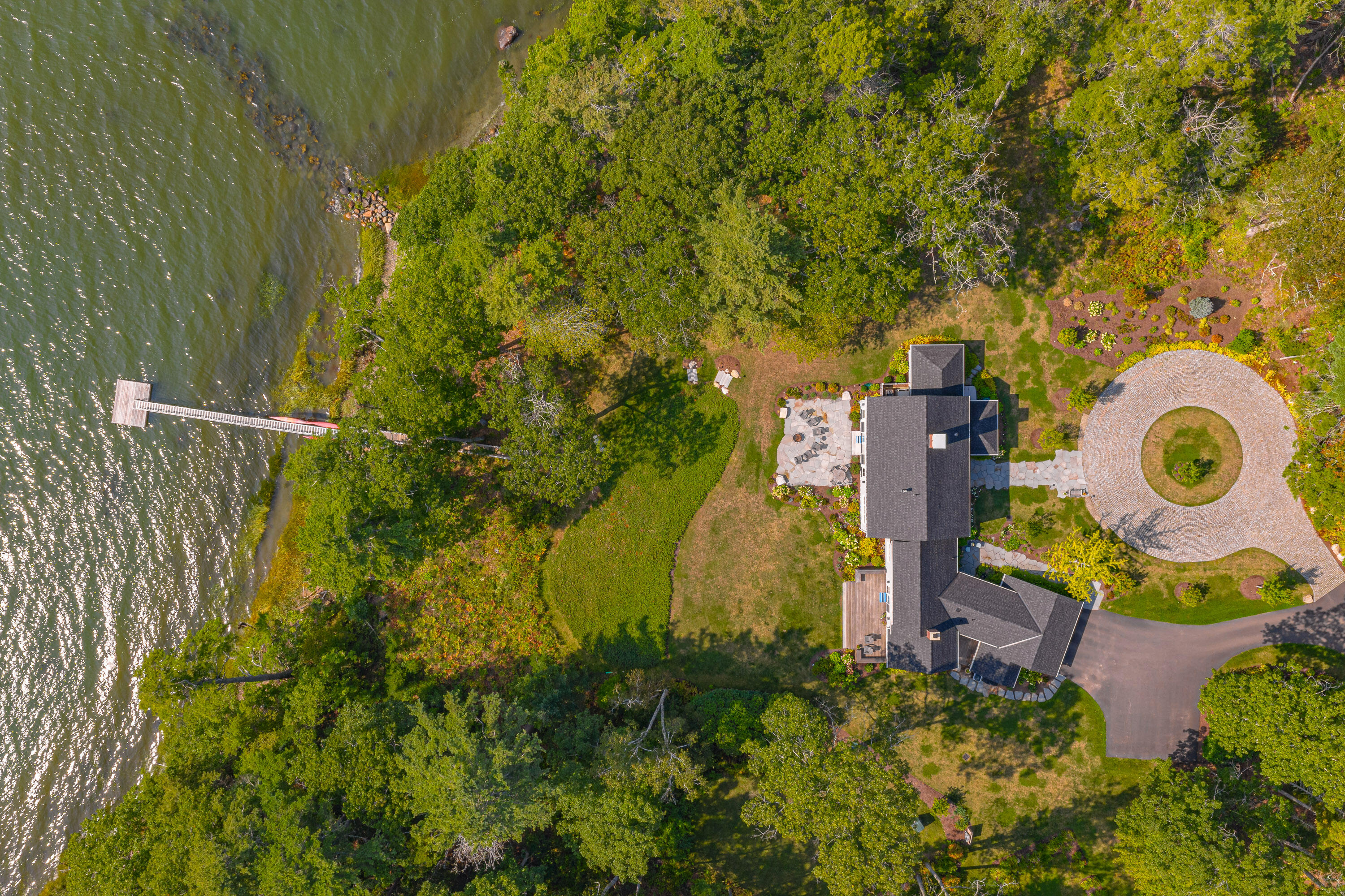 650 Mere Point Road