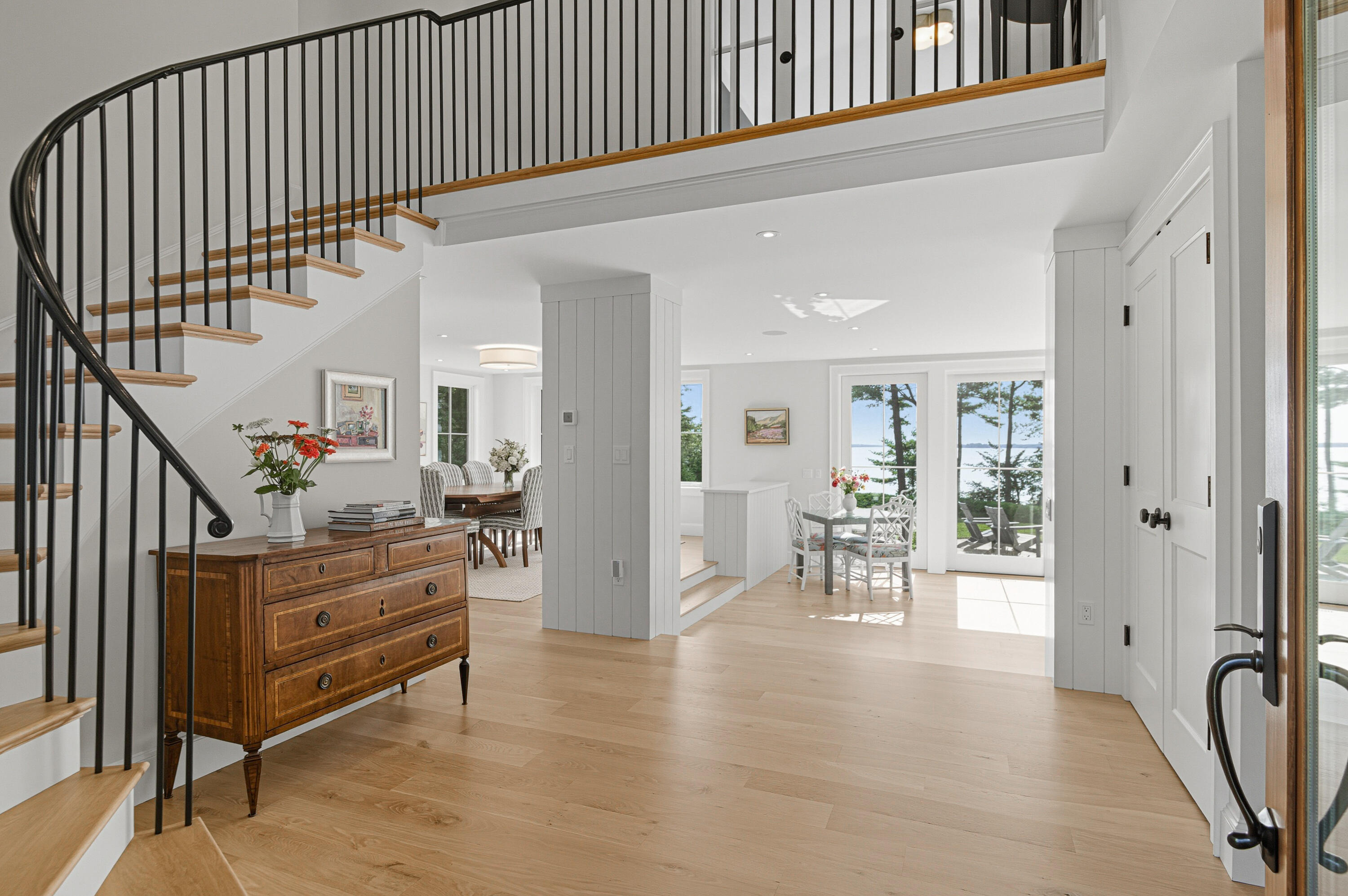 650 Mere Point Road