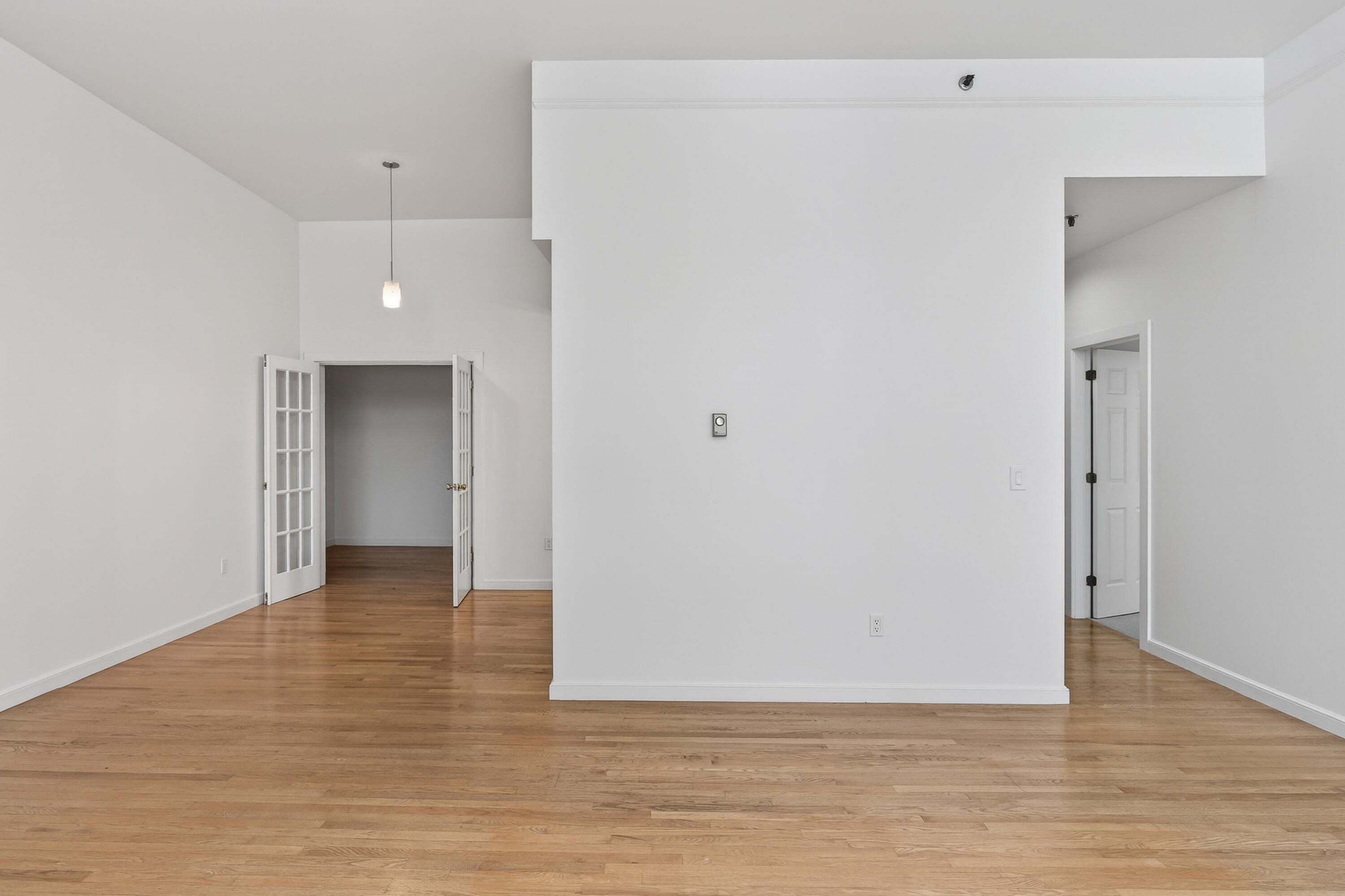 245 Broadway 202