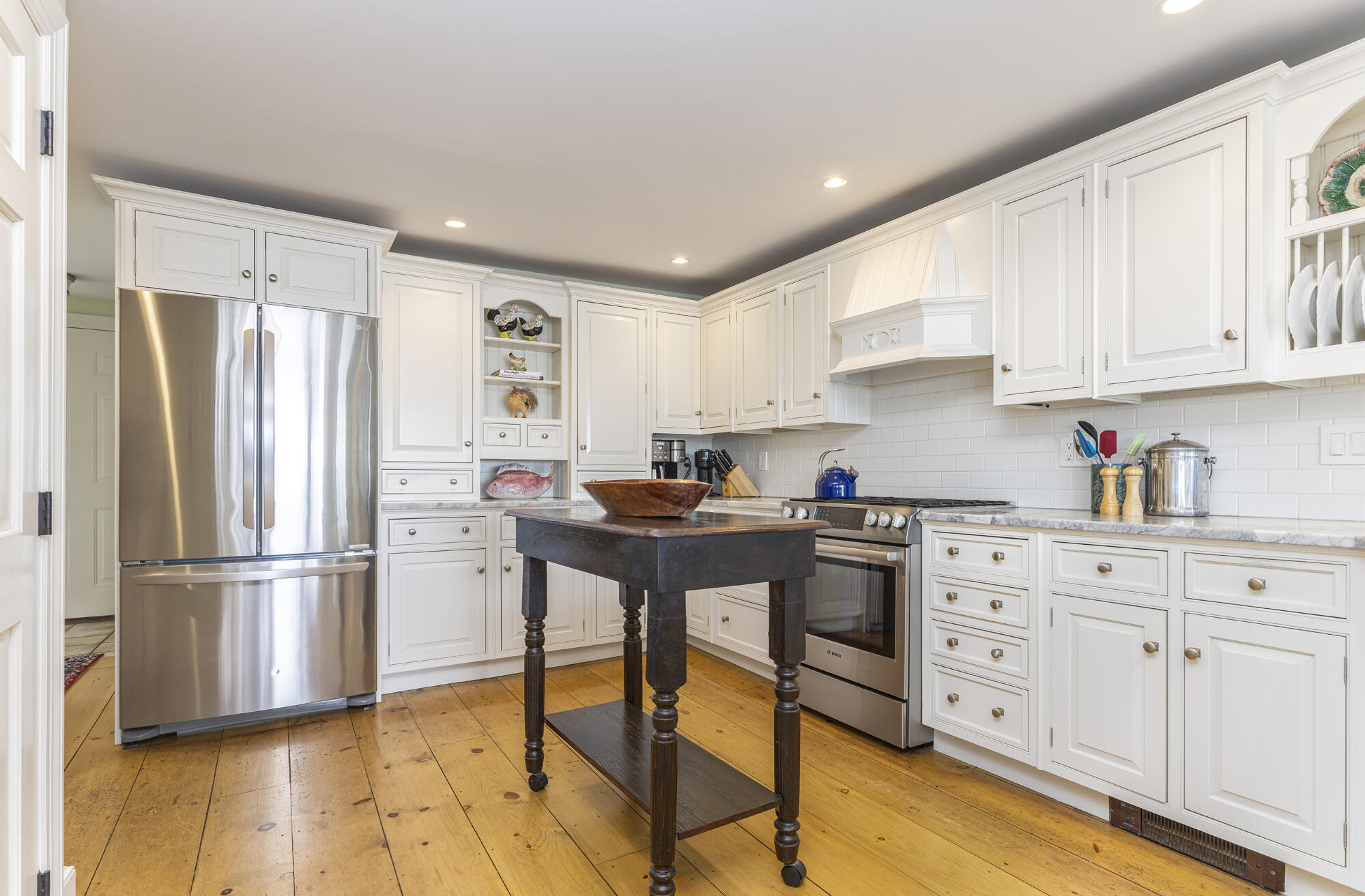 909 Princes Point Road