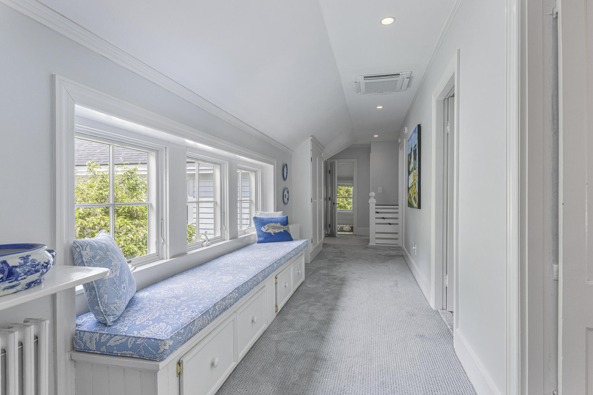 909 Princes Point Road