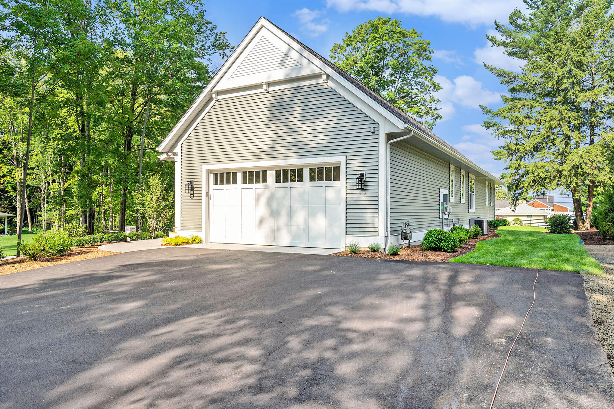 14848 Crest View Court