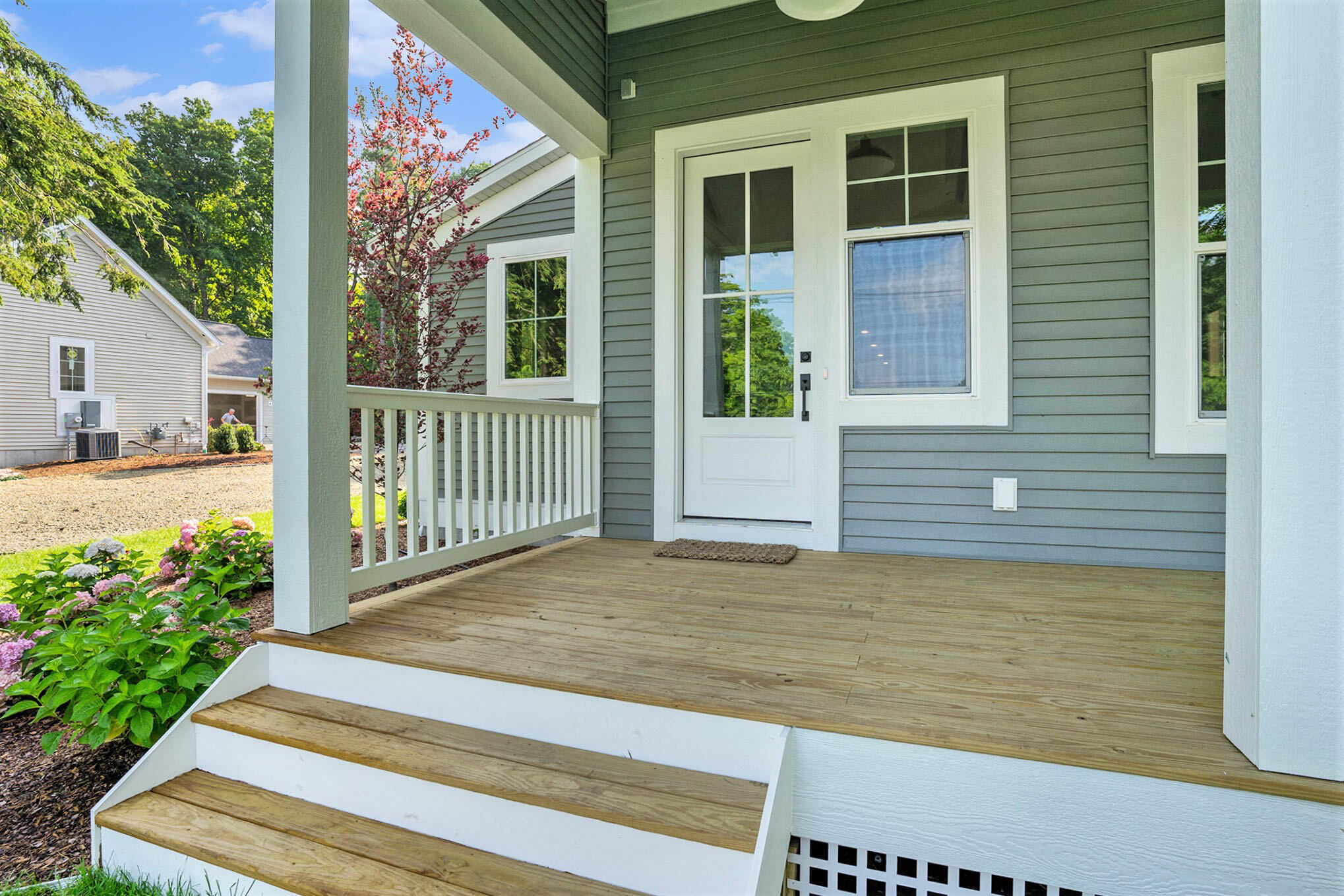 14848 Crest View Court