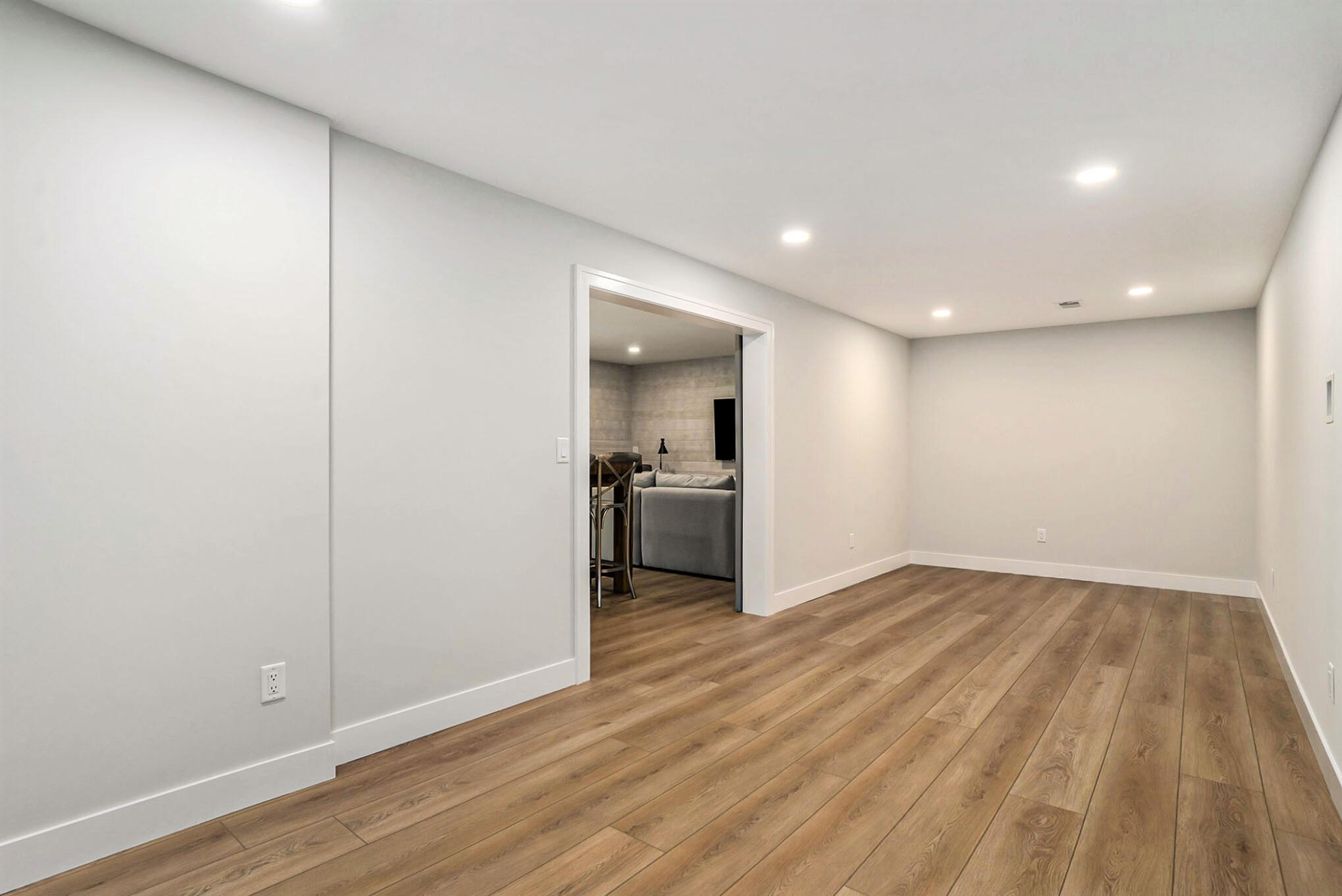 14848 Crest View Court