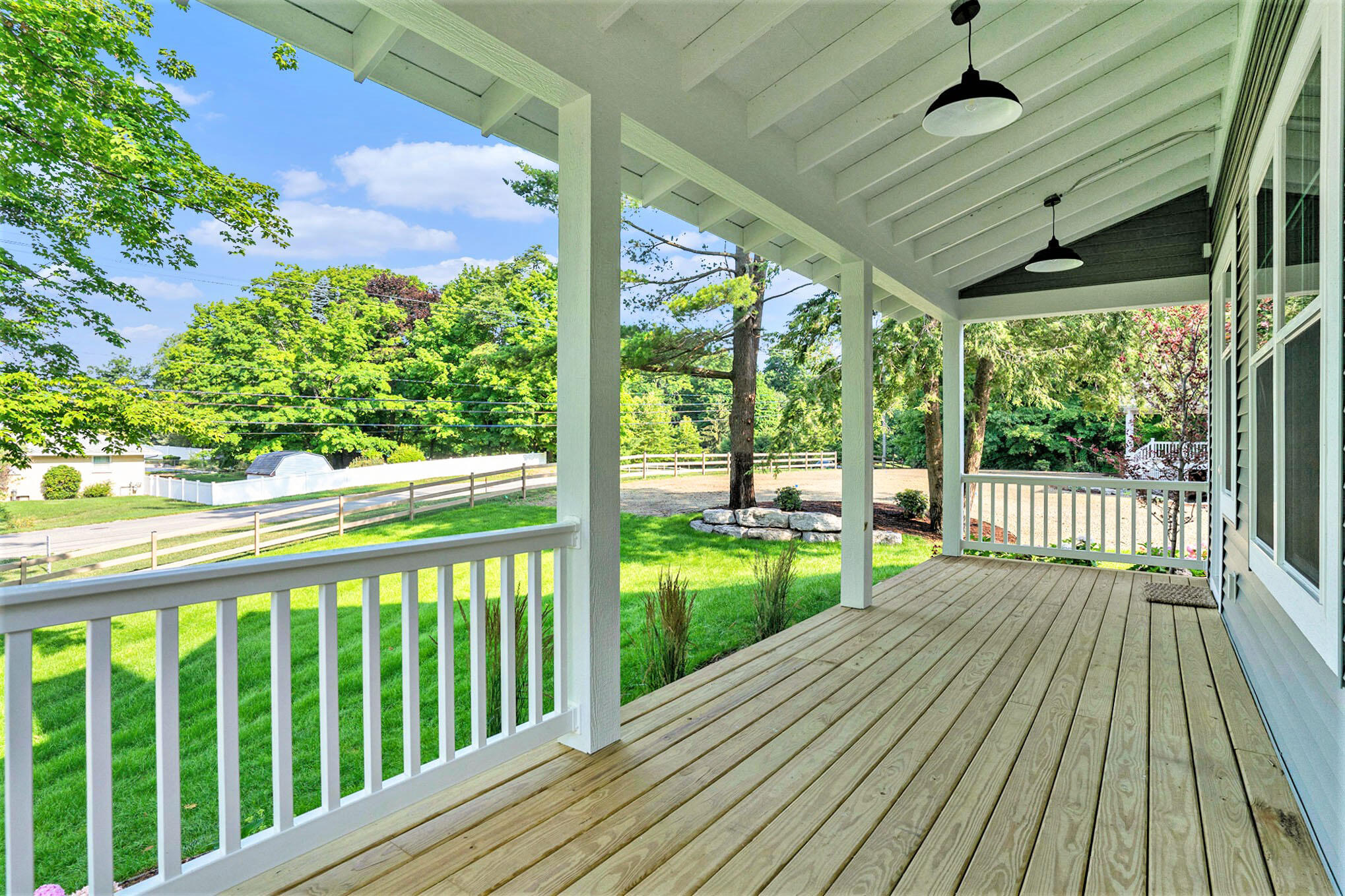 14848 Crest View Court