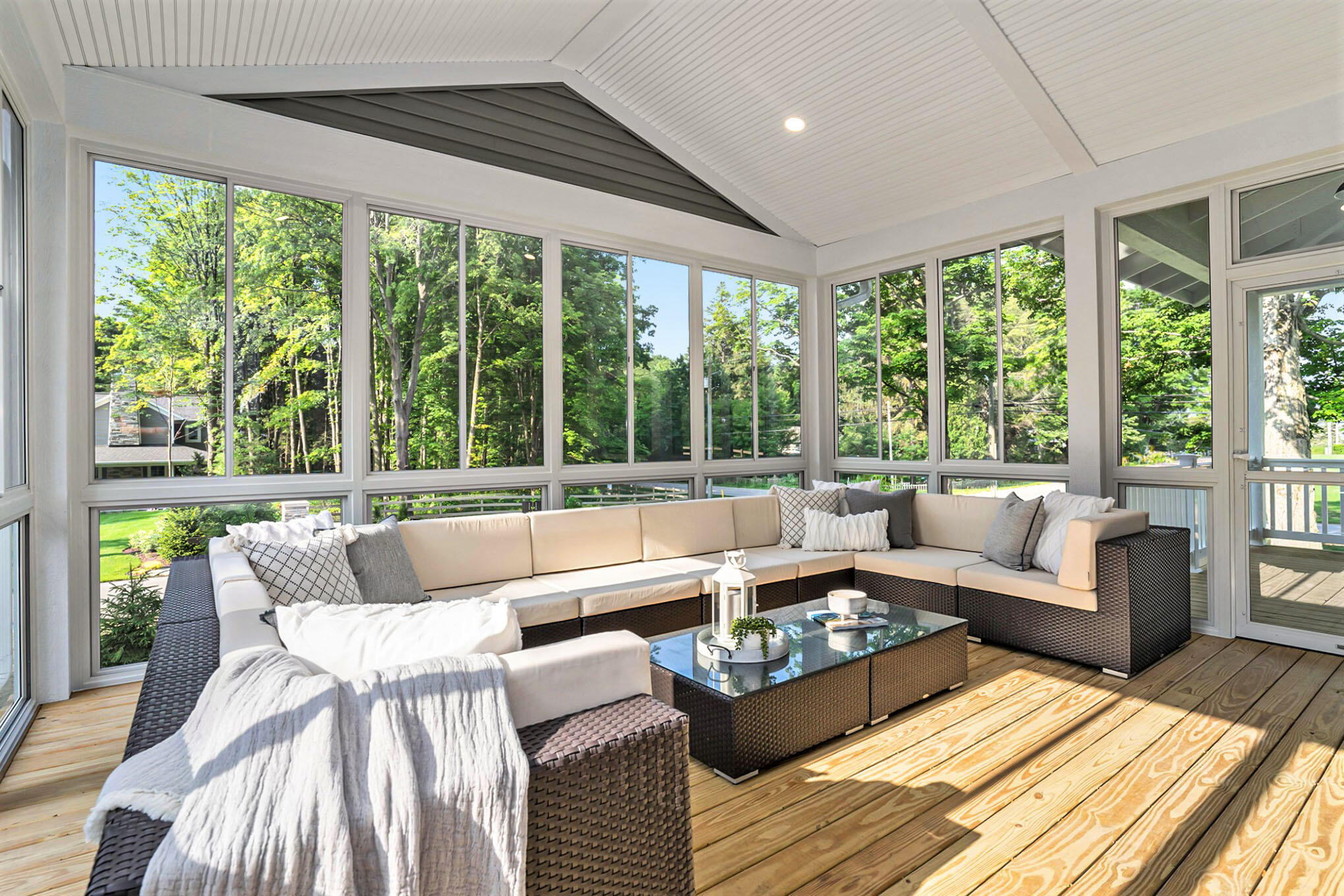 14848 Crest View Court