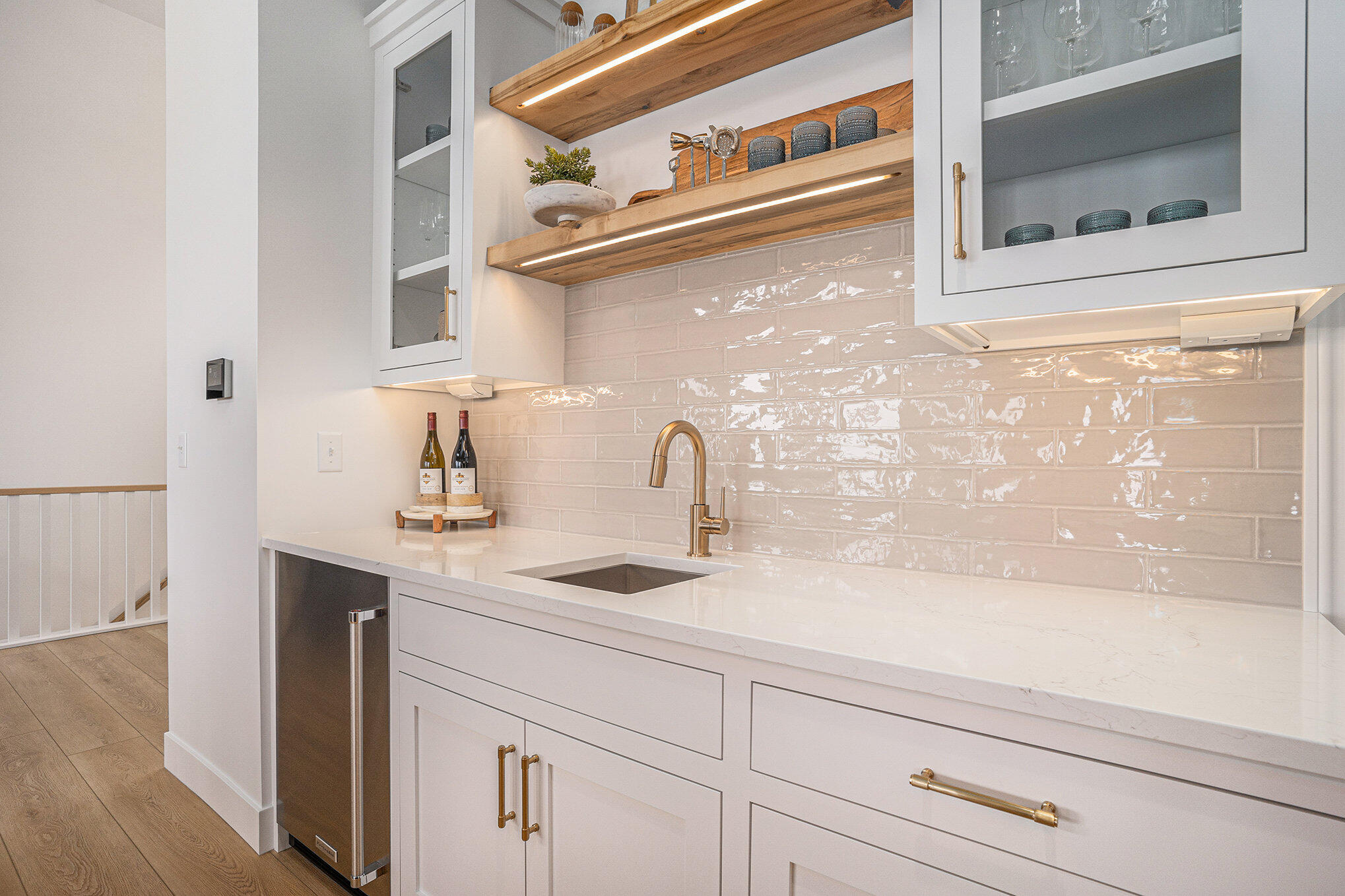 20055 Lake Shore Drive