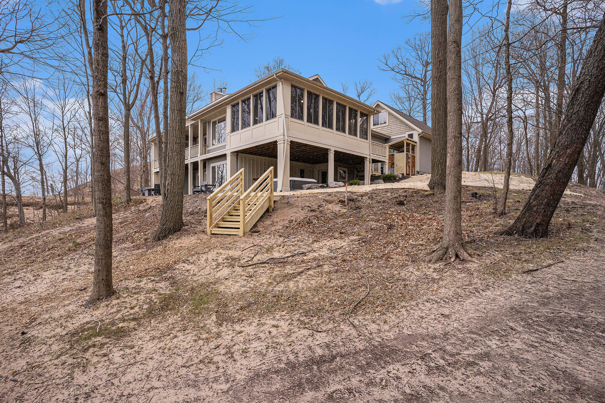 20055 Lake Shore Drive