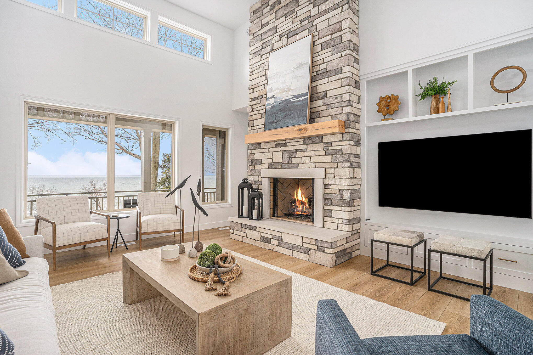 20055 Lake Shore Drive