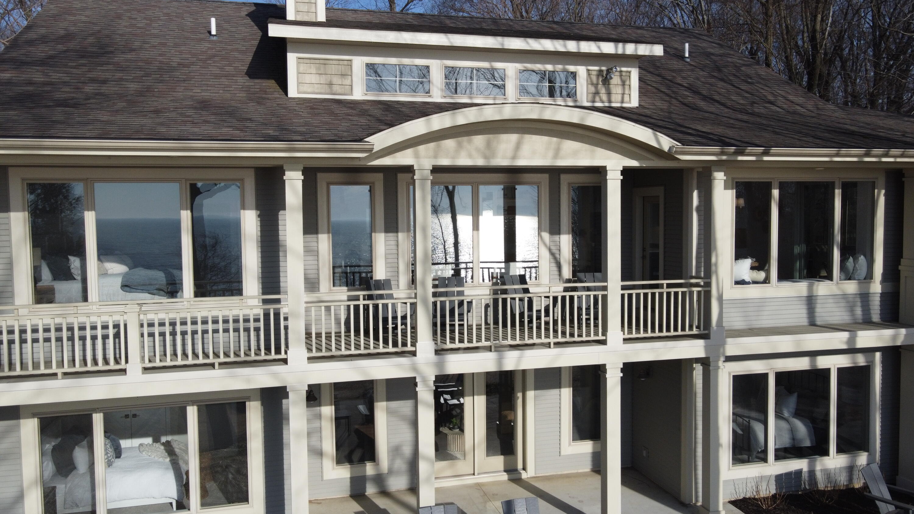 20055 Lake Shore Drive