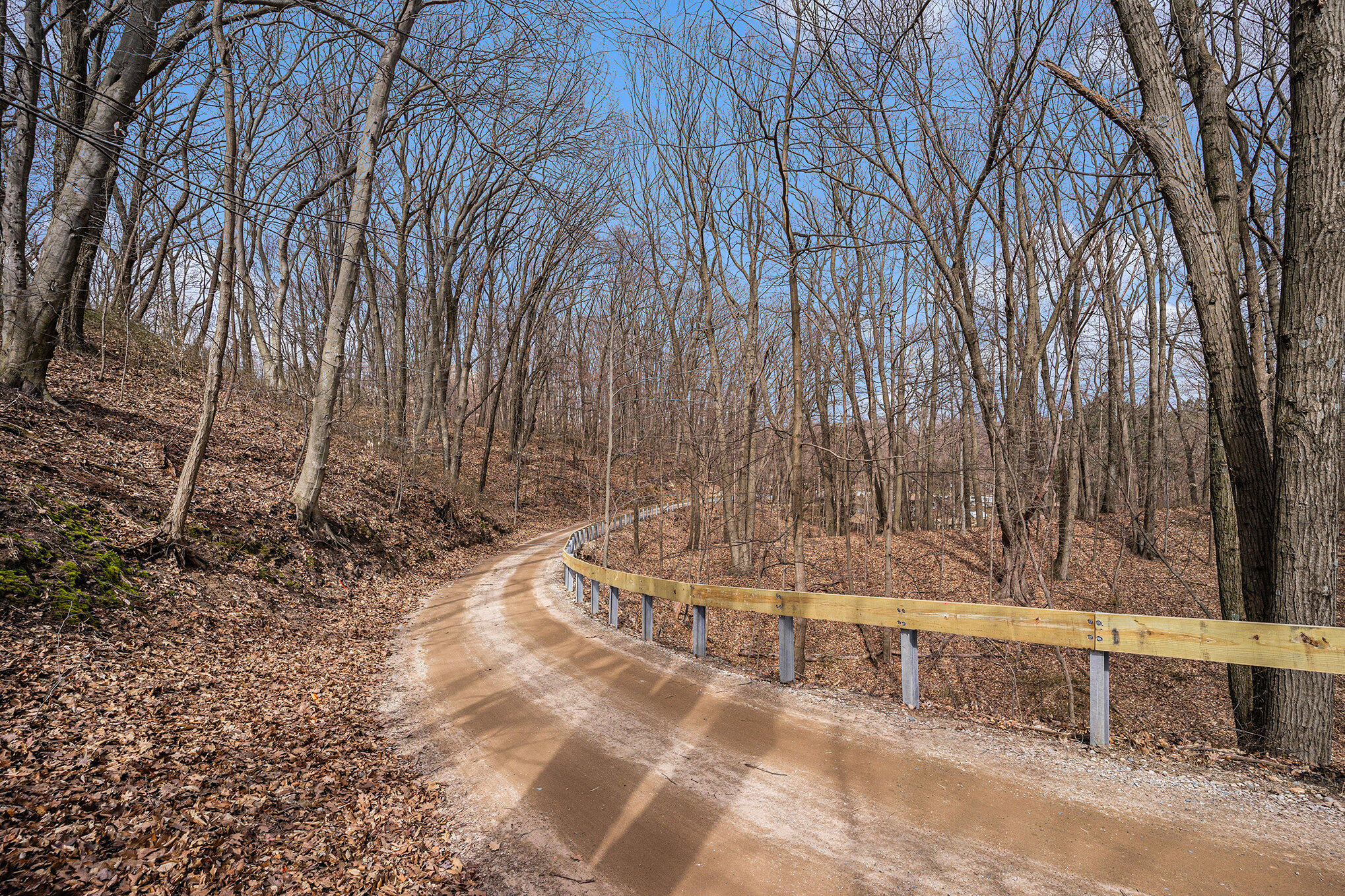 20055 Lake Shore Drive