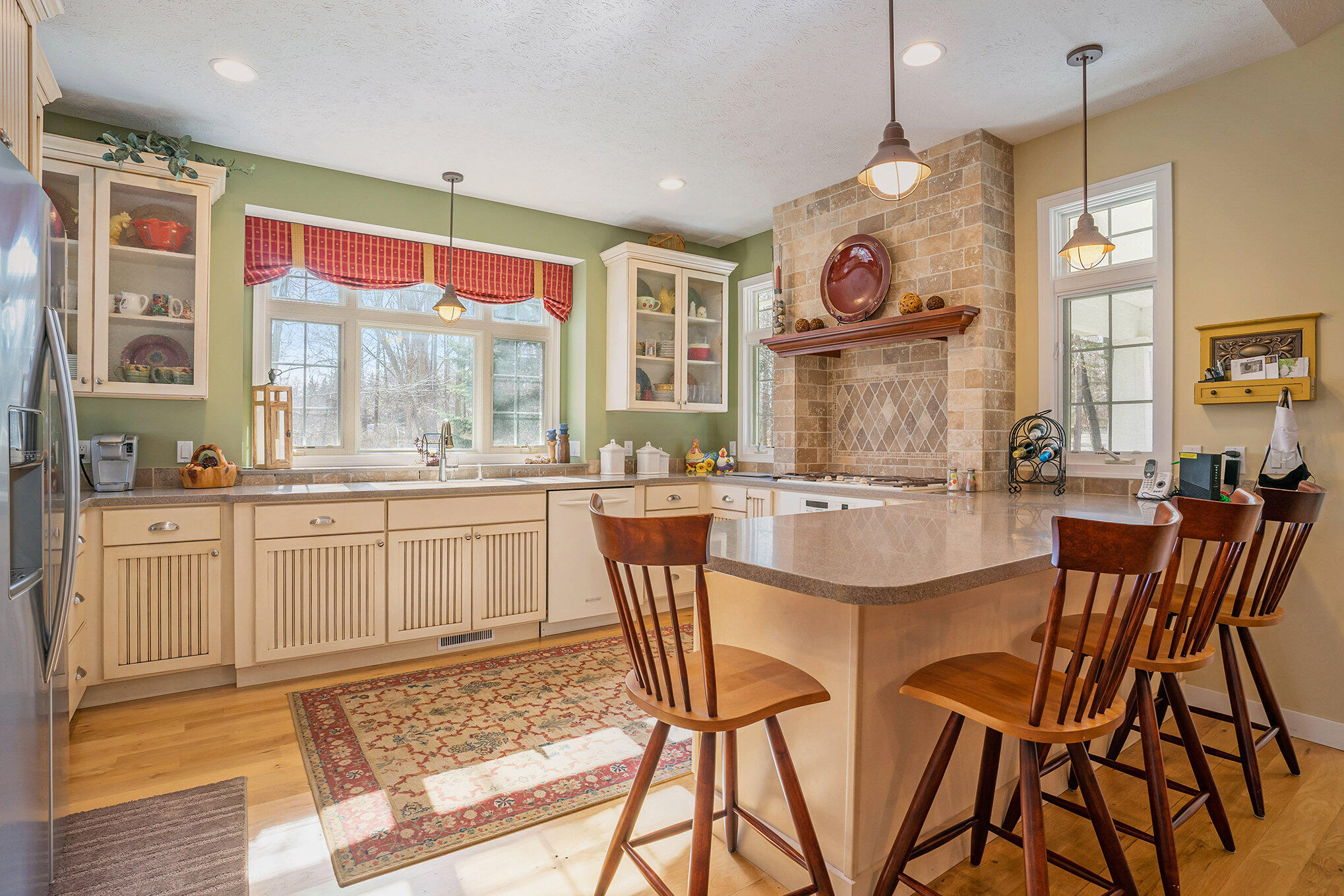 7155 Cottage Lane Lane