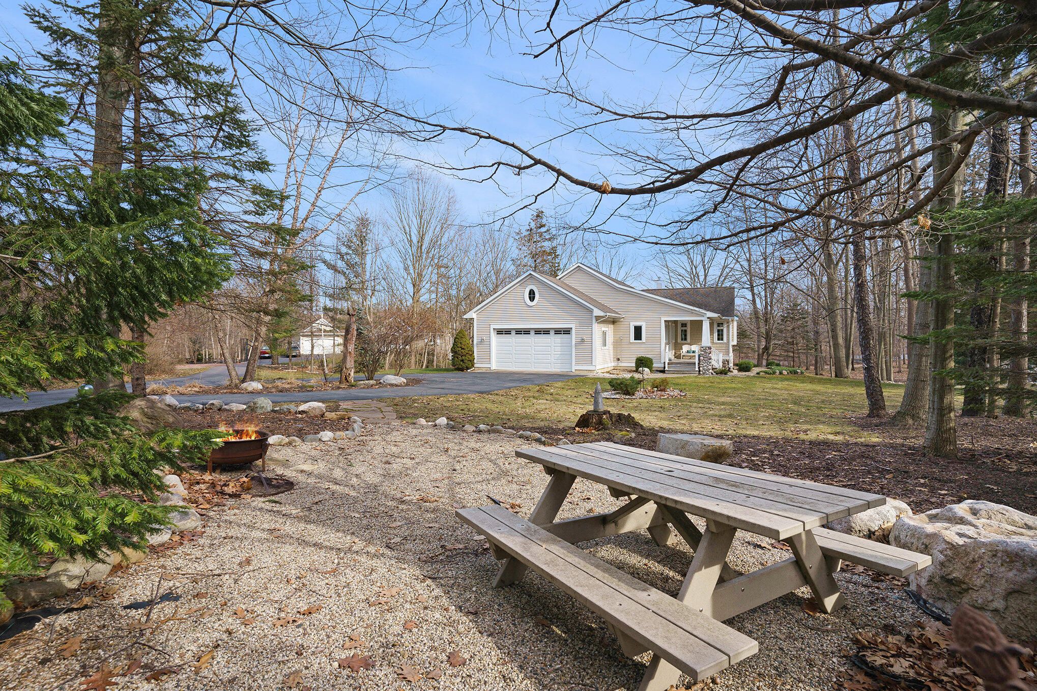 7155 Cottage Lane Lane