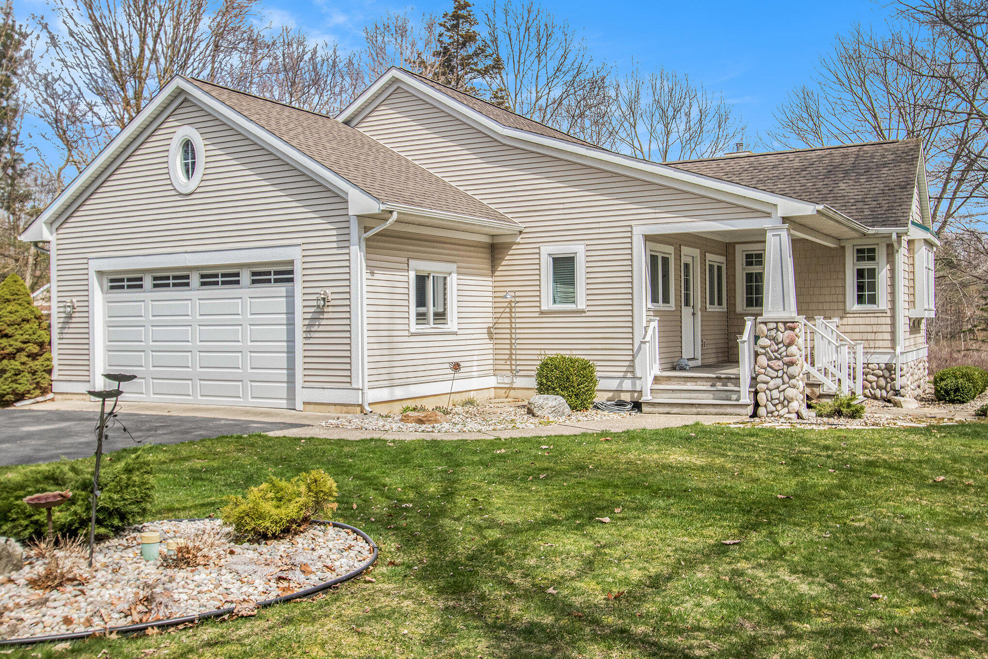 7155 Cottage Lane Lane