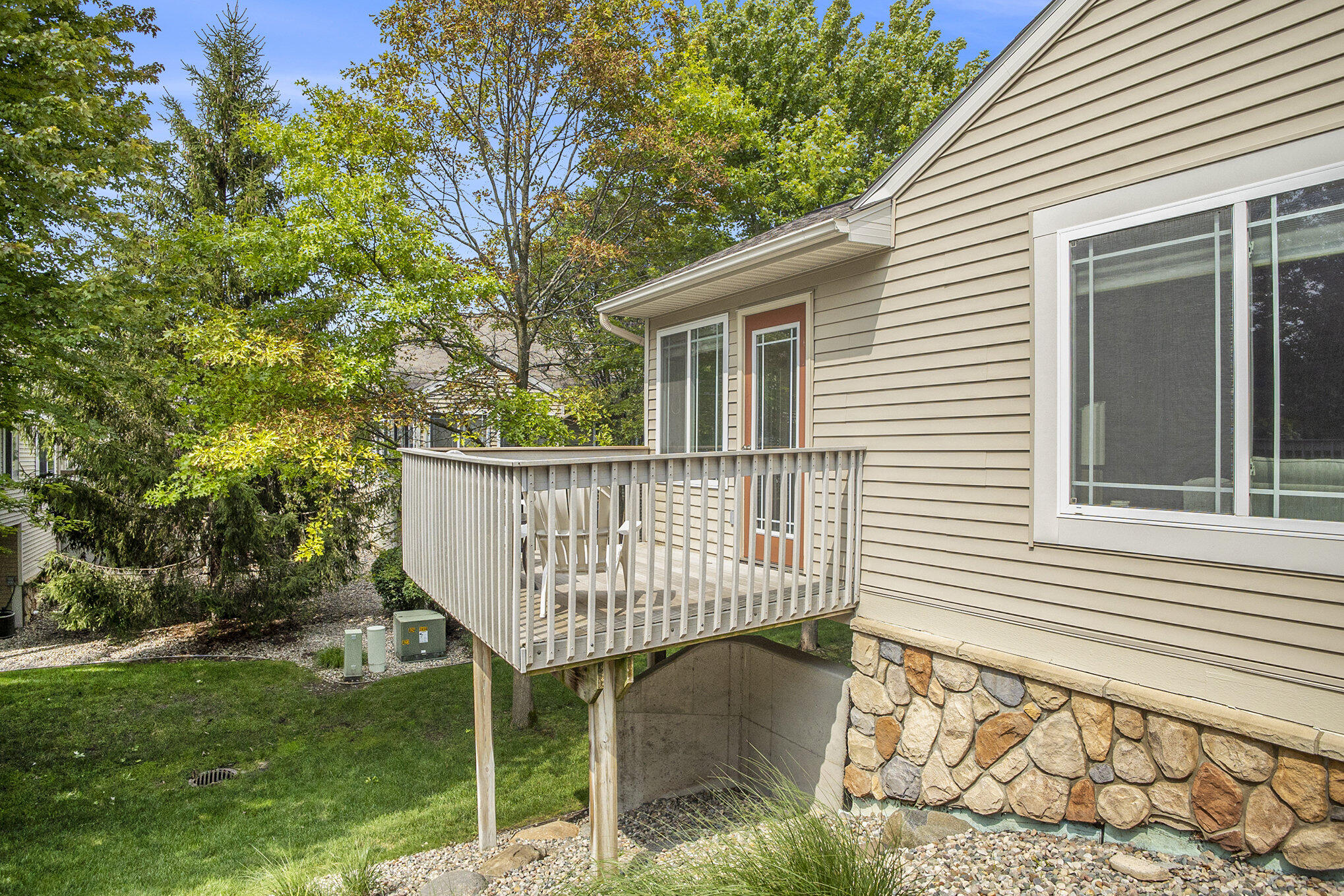 2941 Stoney Creek Court