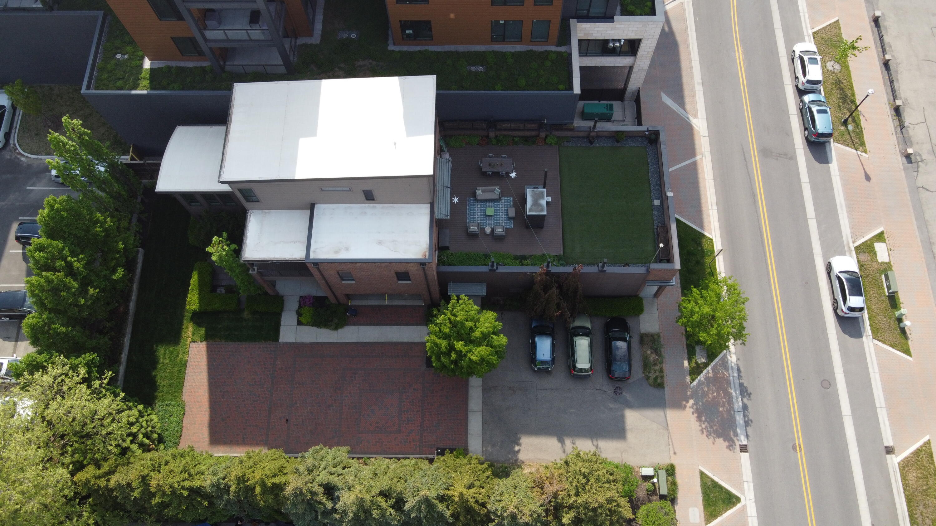 26 W 6th Street Street