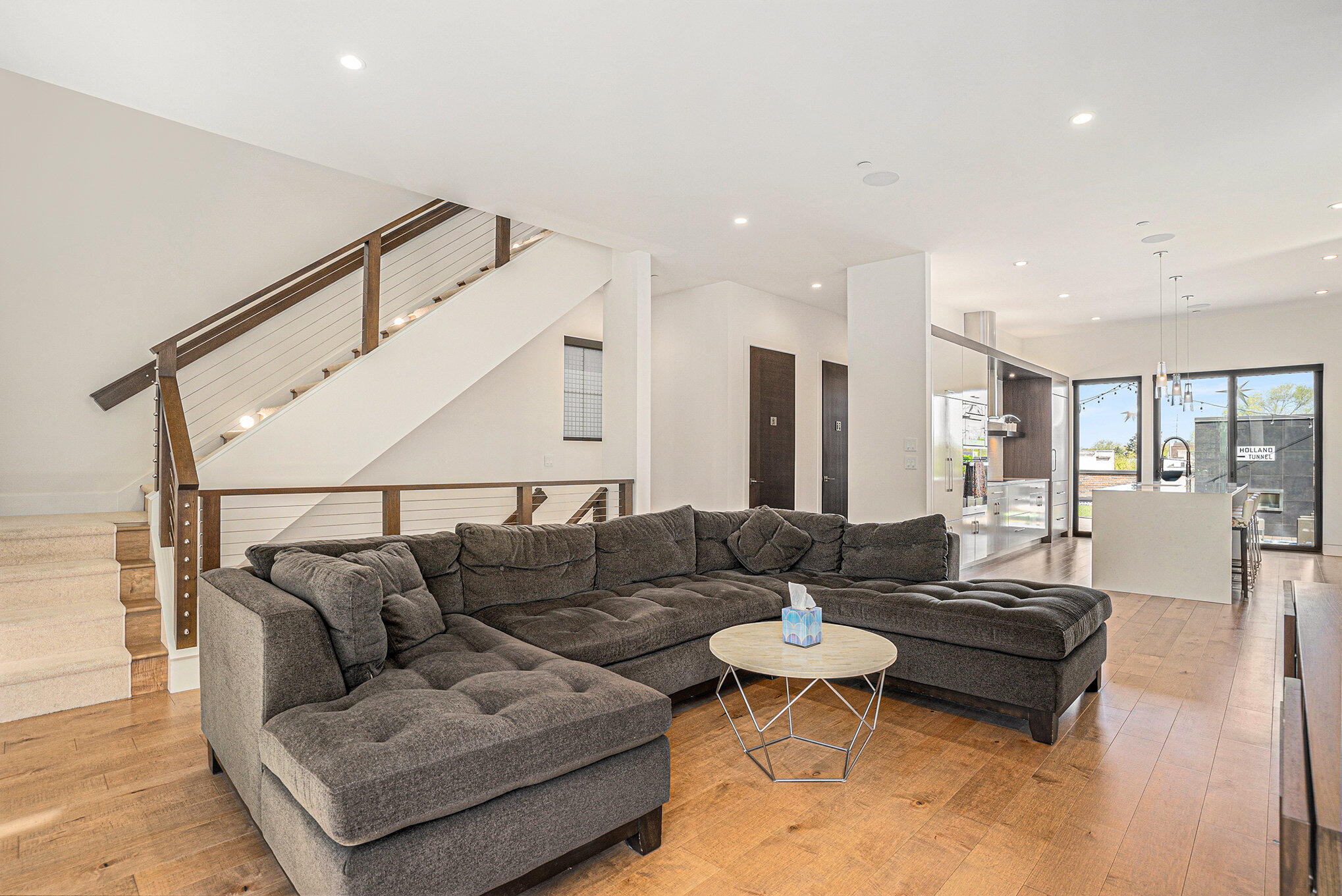 26 W 6th Street Street