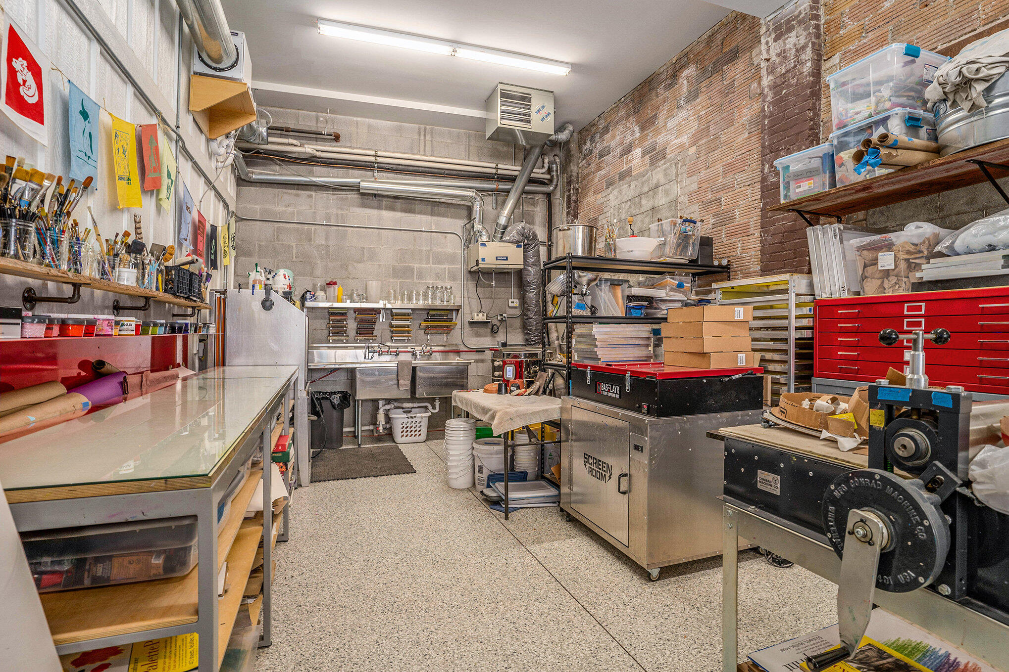 26 W 6th Street Street