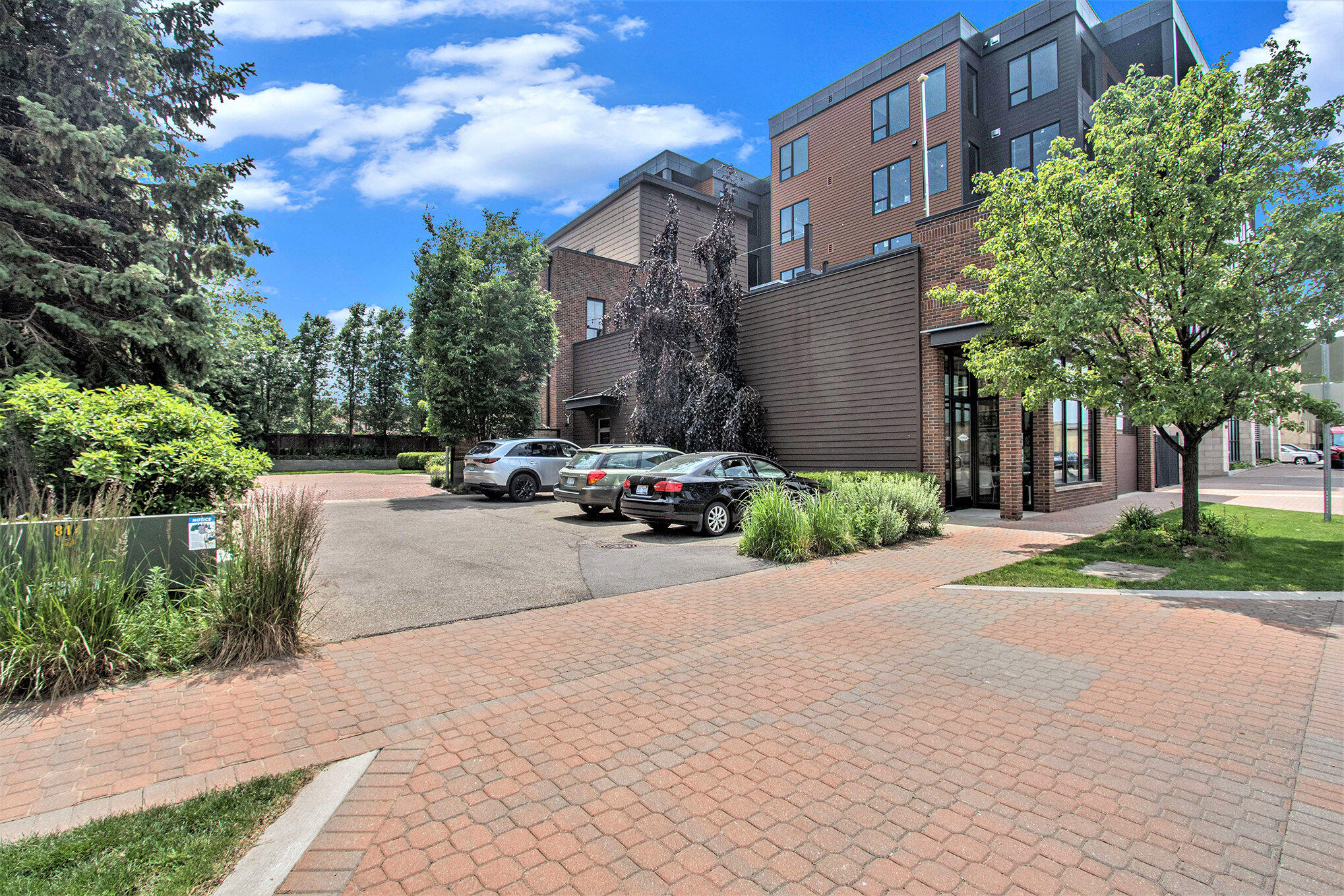 26 W 6th Street Street