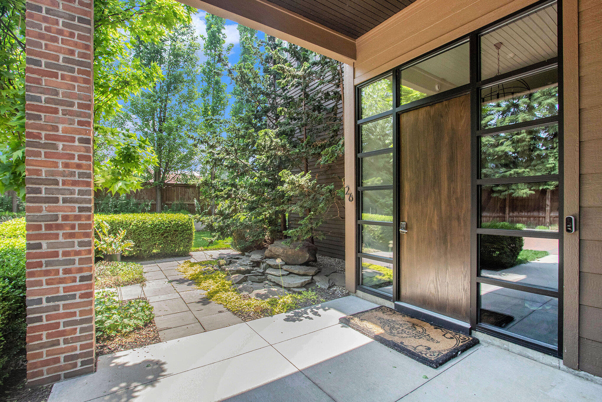 26 W 6th Street Street