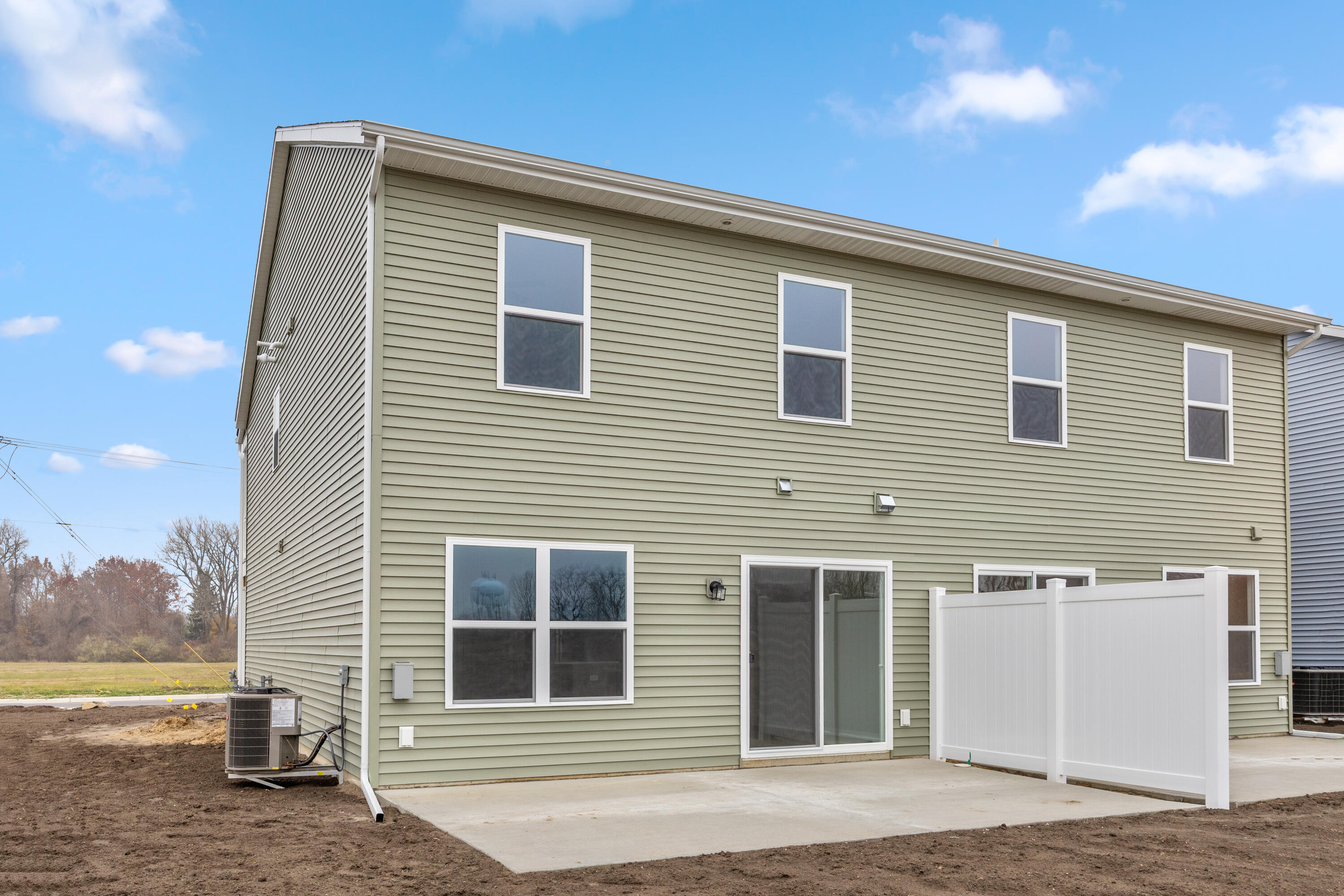 210 Elkenburg Street 1