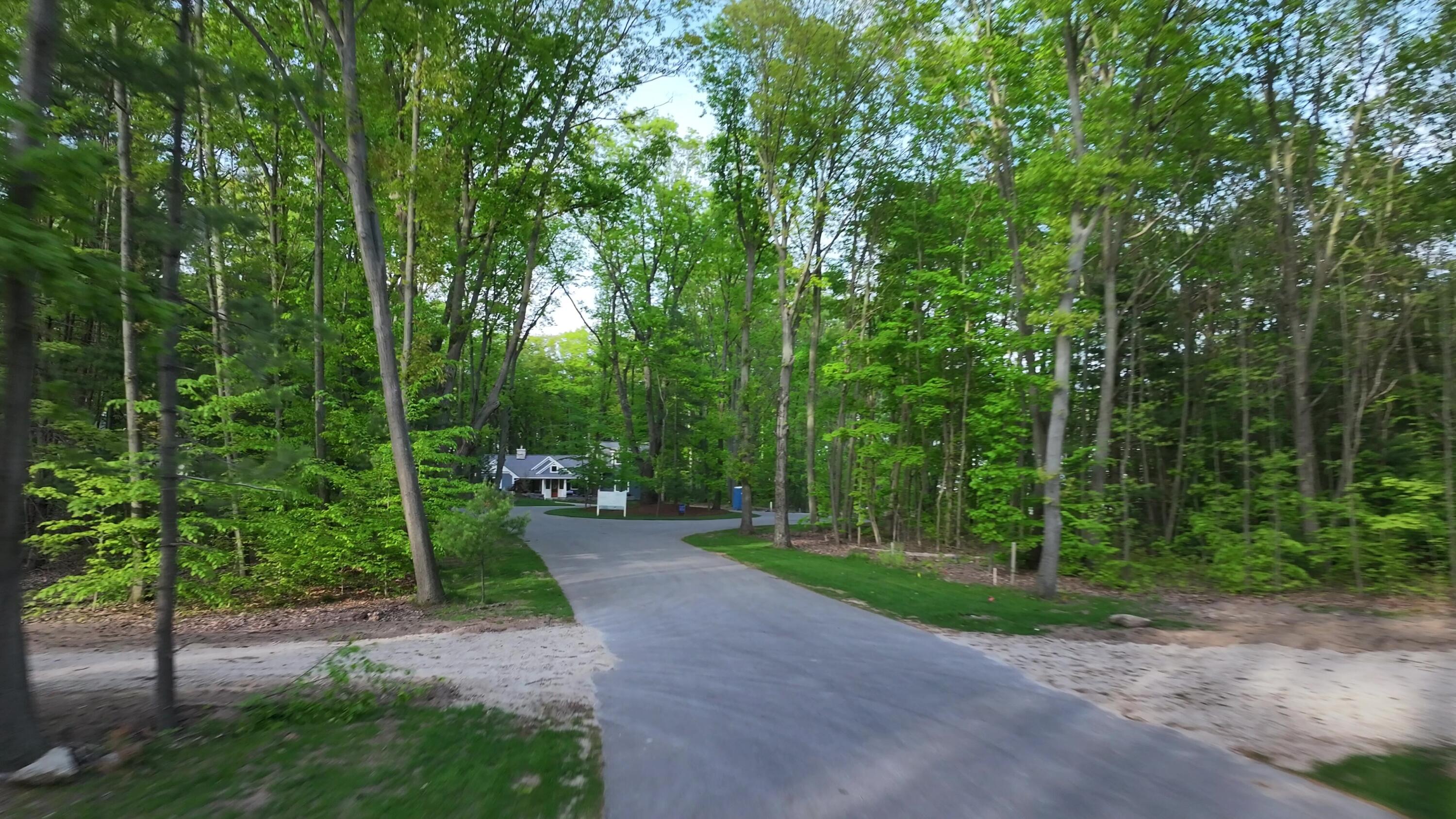 76757 Wood Crest Court