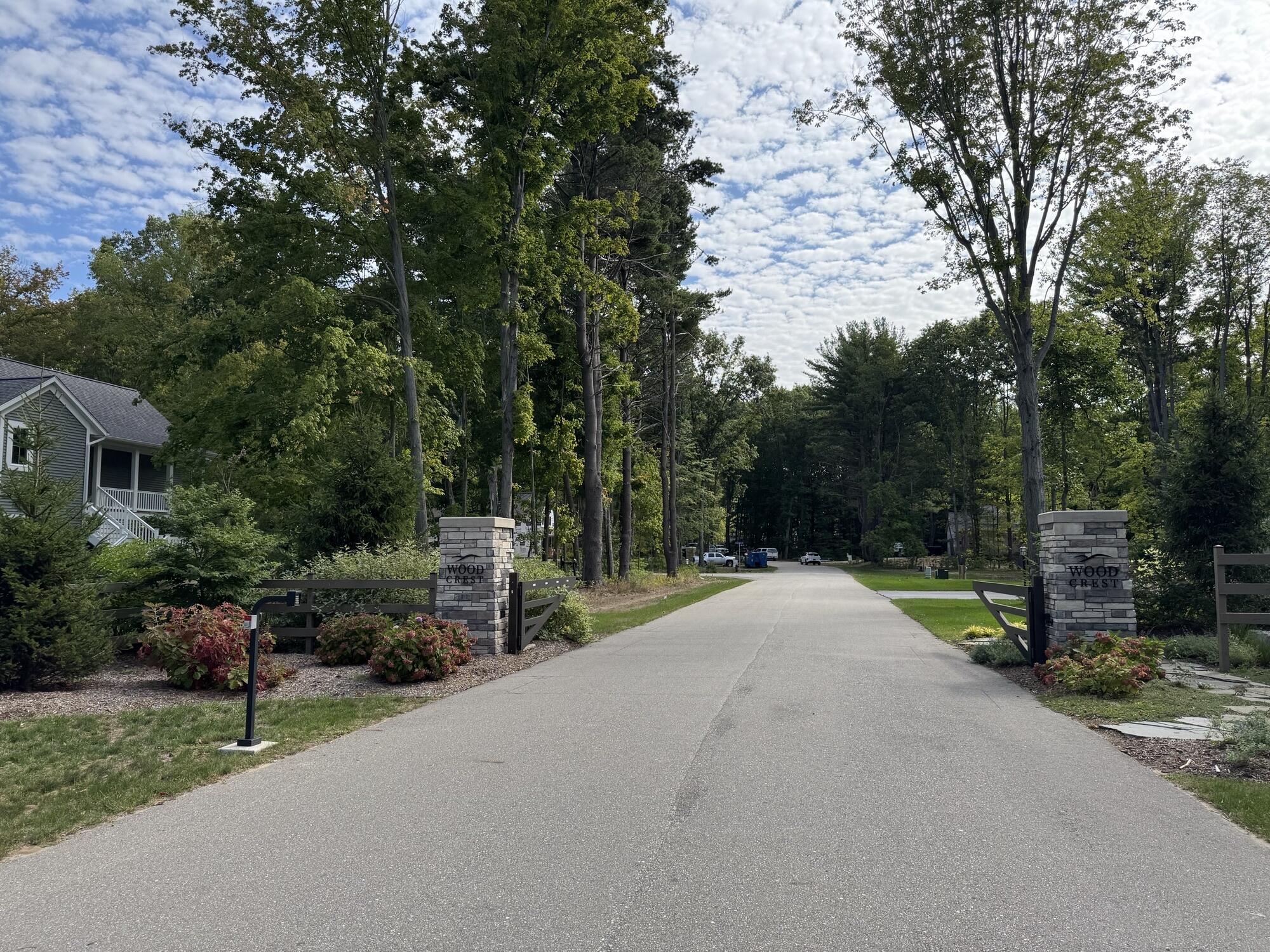 76757 Wood Crest Court