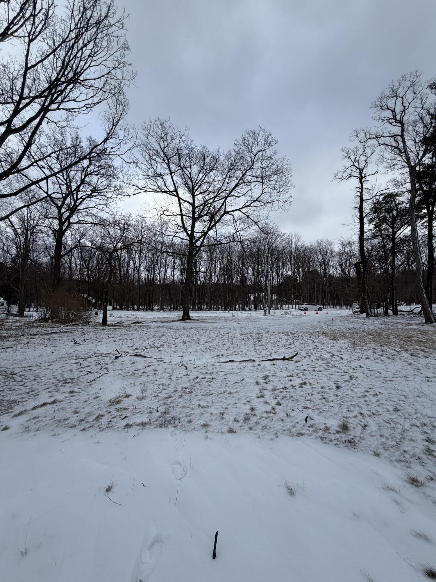 2268 Lakeshore Drive