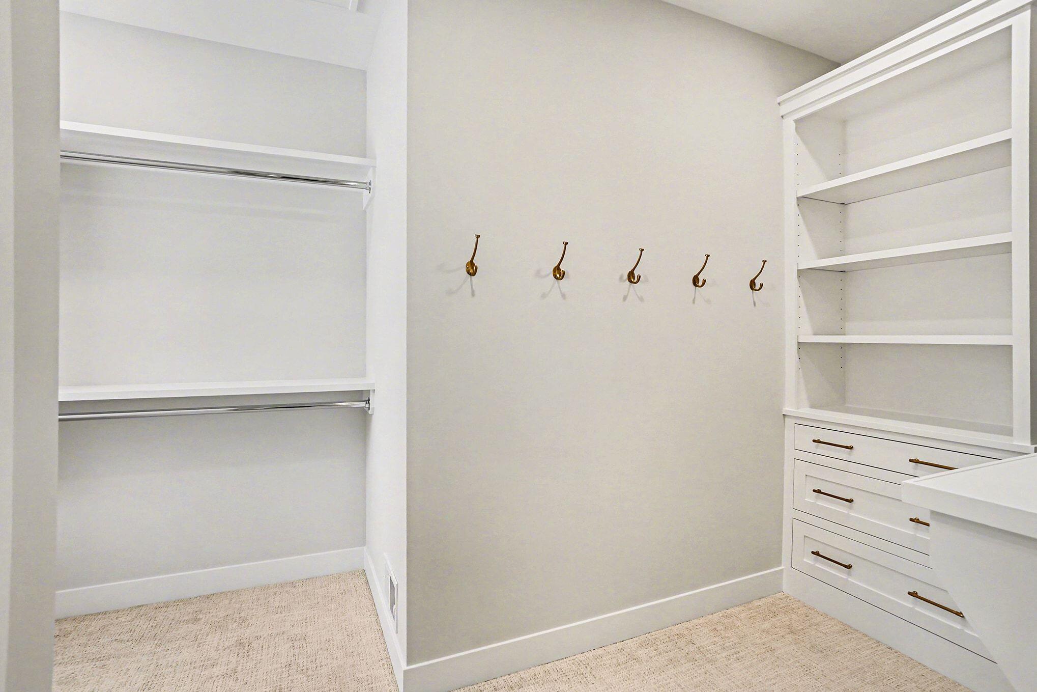 14805 Crest View Court