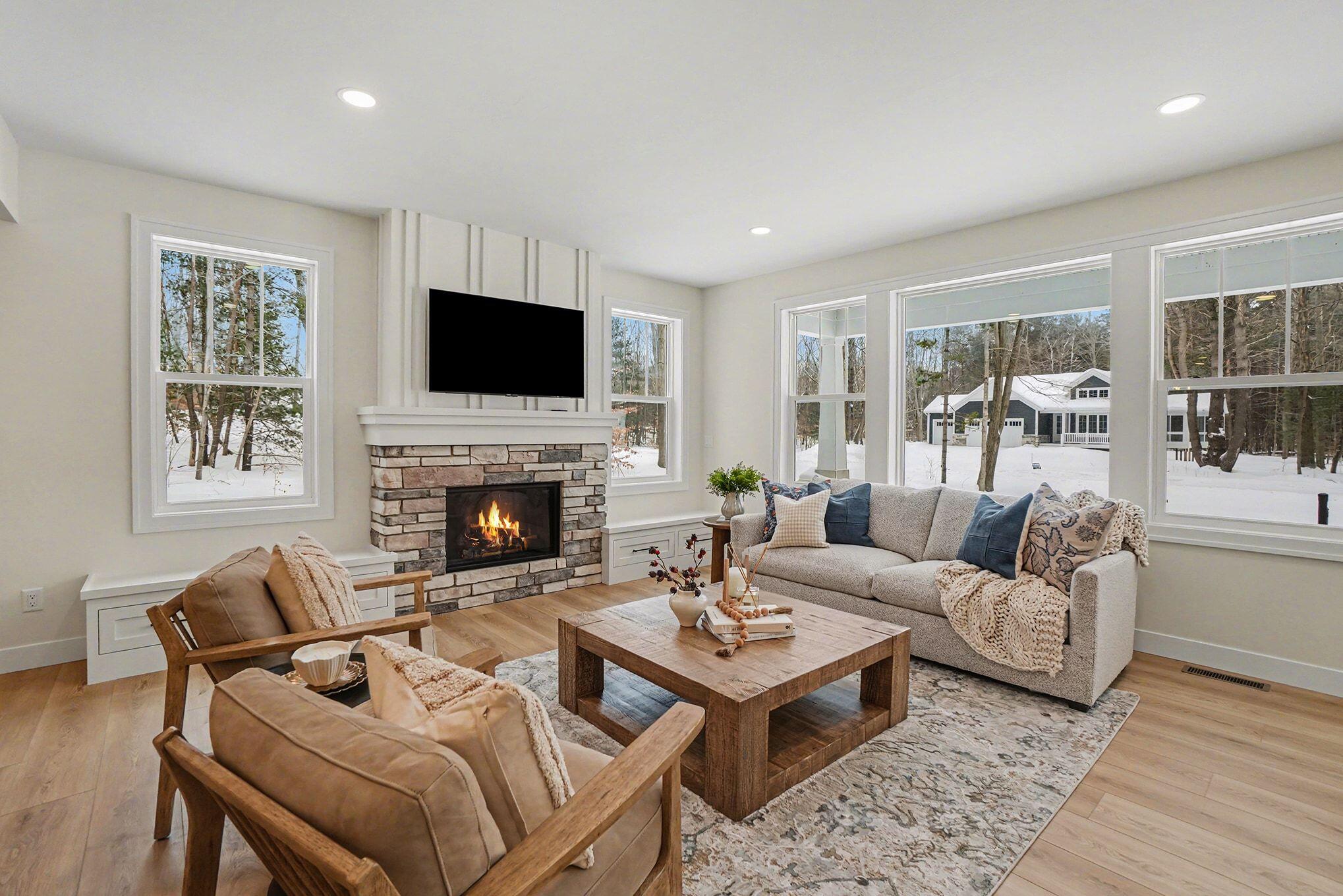 14805 Crest View Court