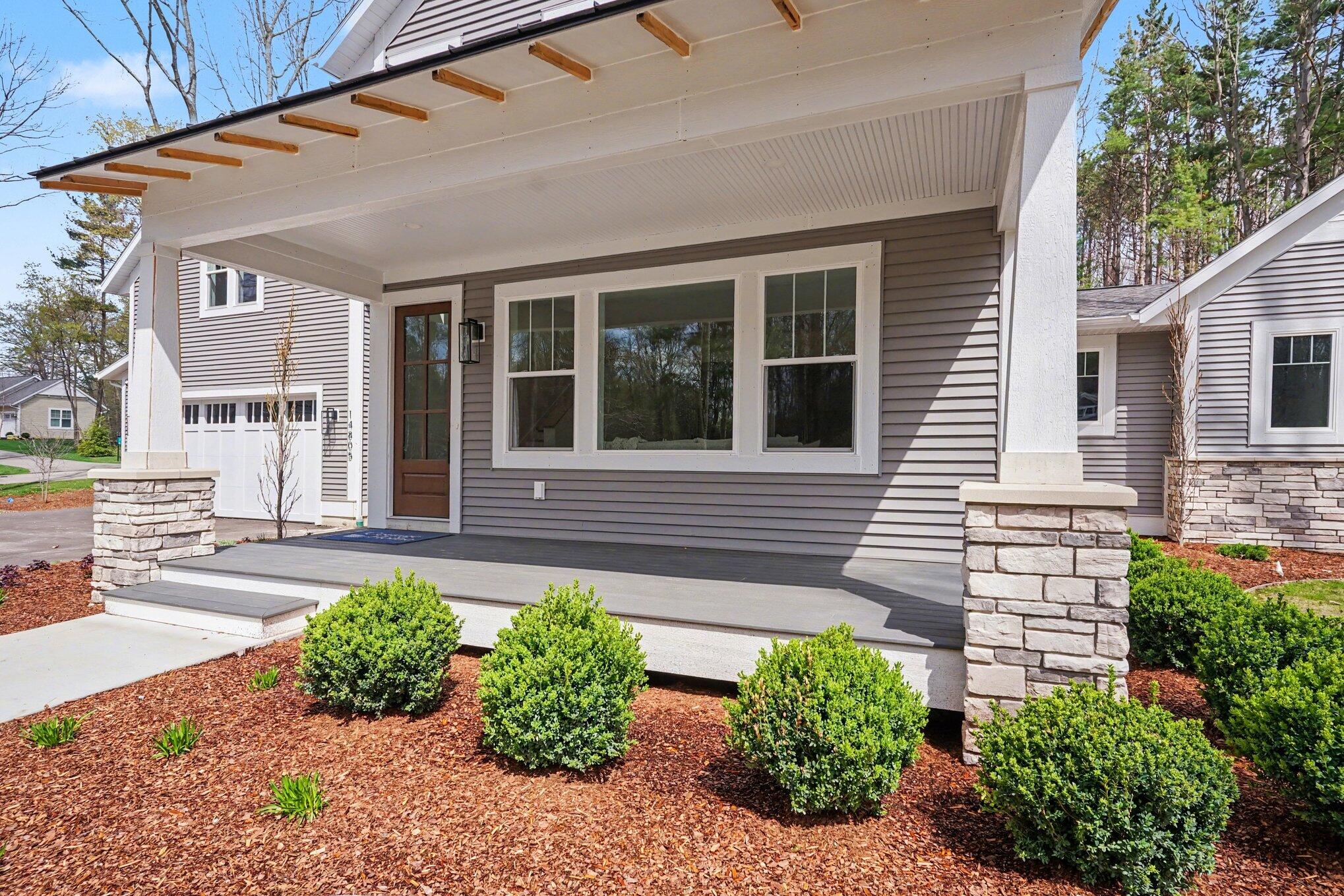 14805 Crest View Court
