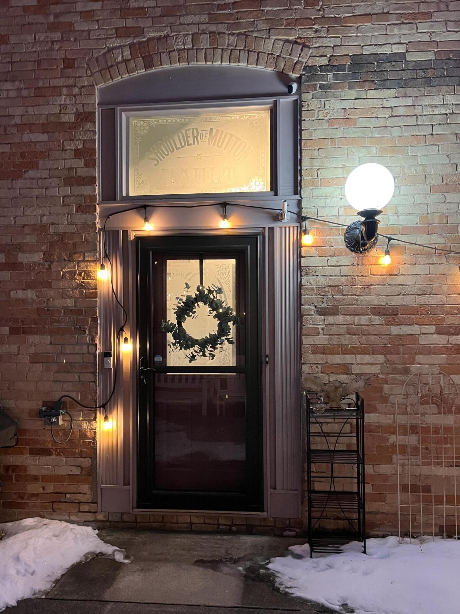 800 North Shore Drive 1