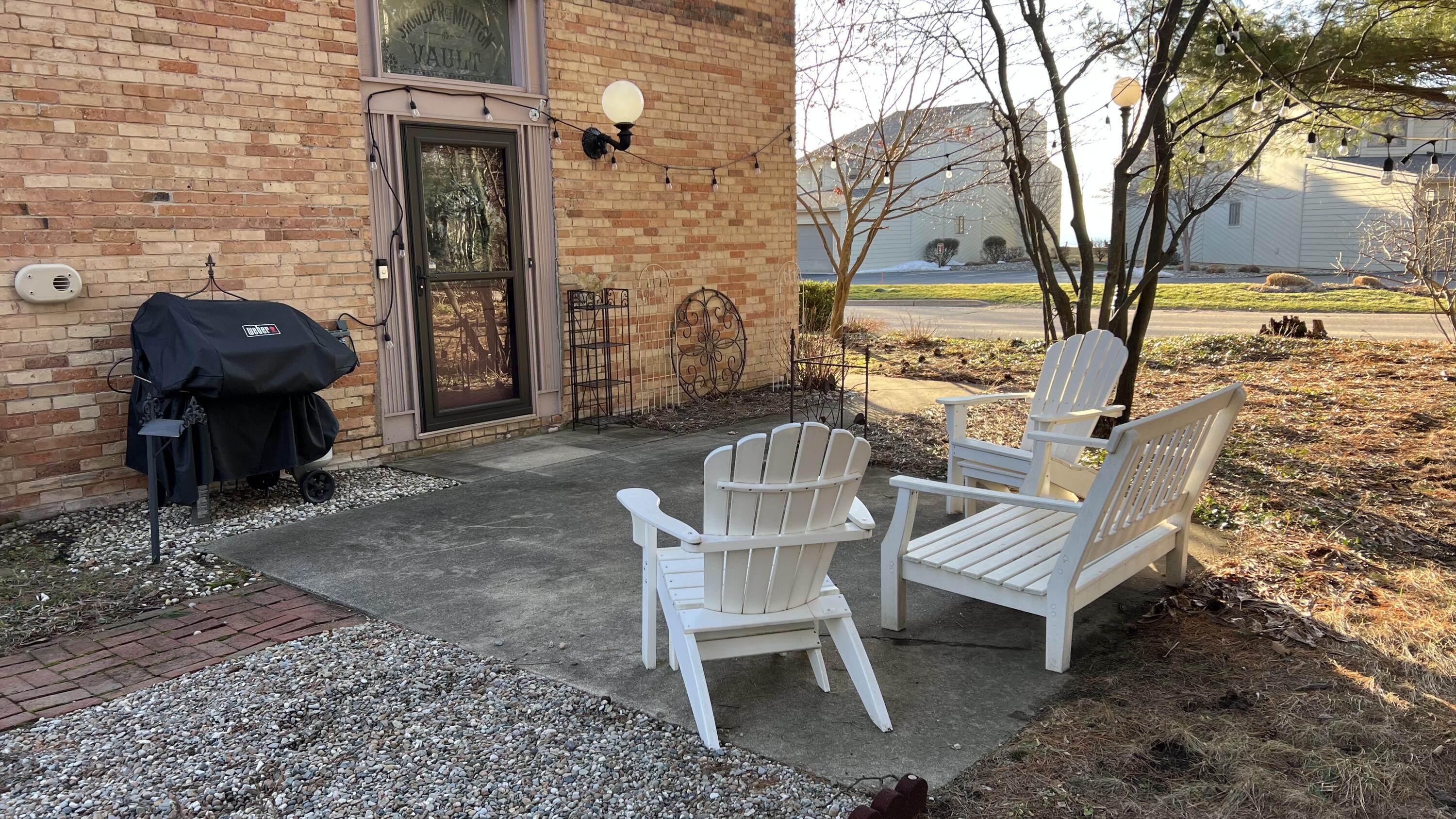 800 North Shore Drive 1