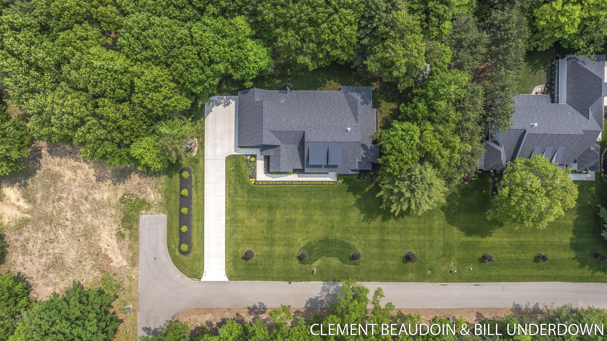 3341 Gaslight Lane