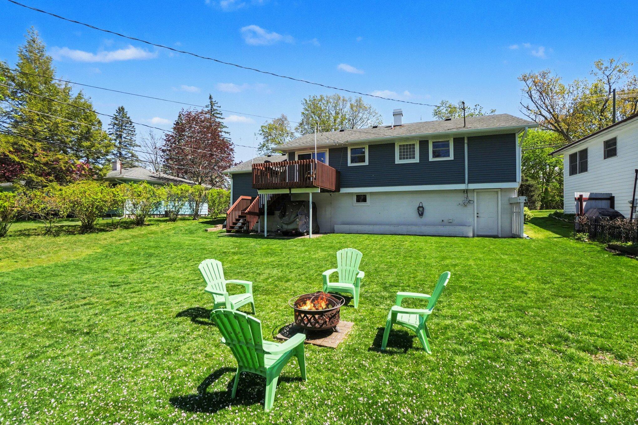 1250 Monroe Boulevard