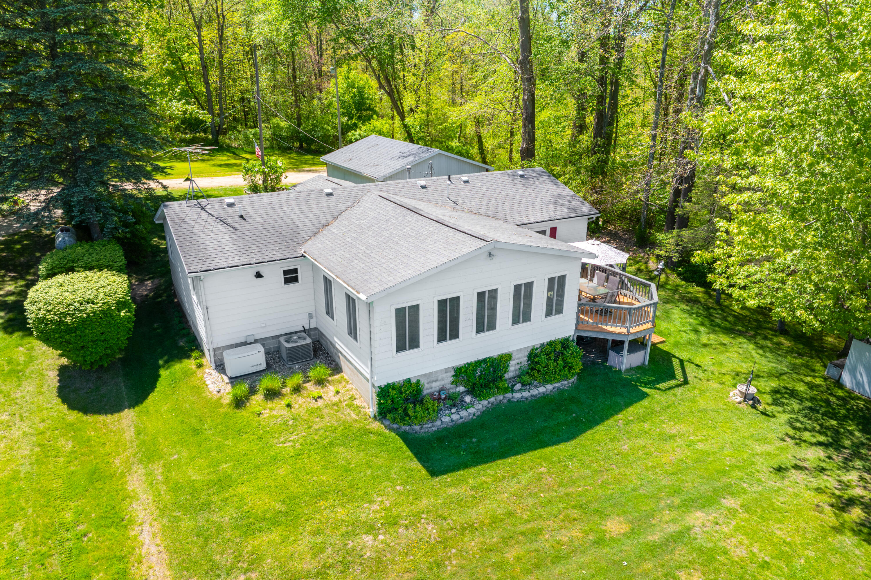 51860 County Road 384