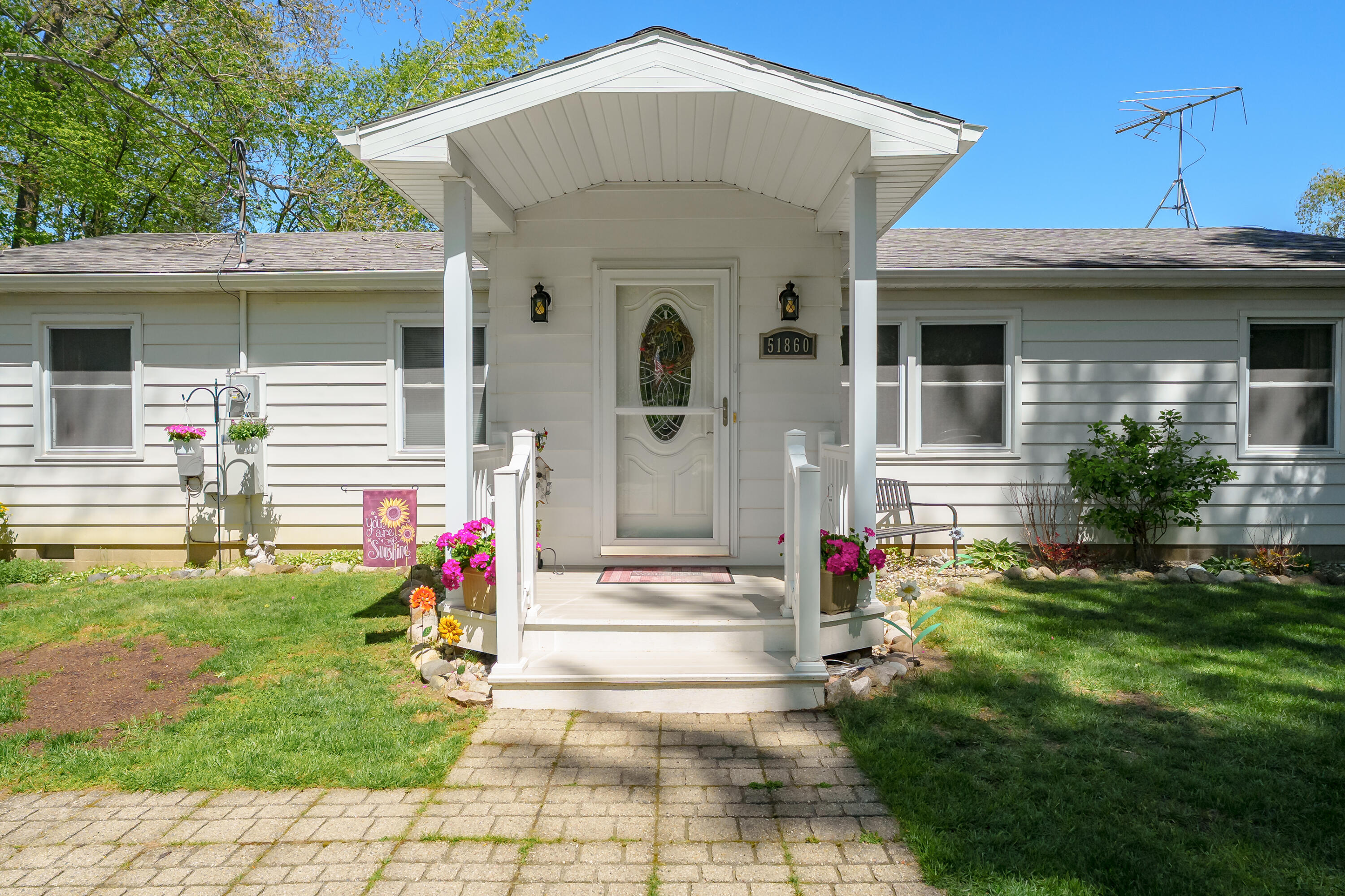 51860 County Road 384